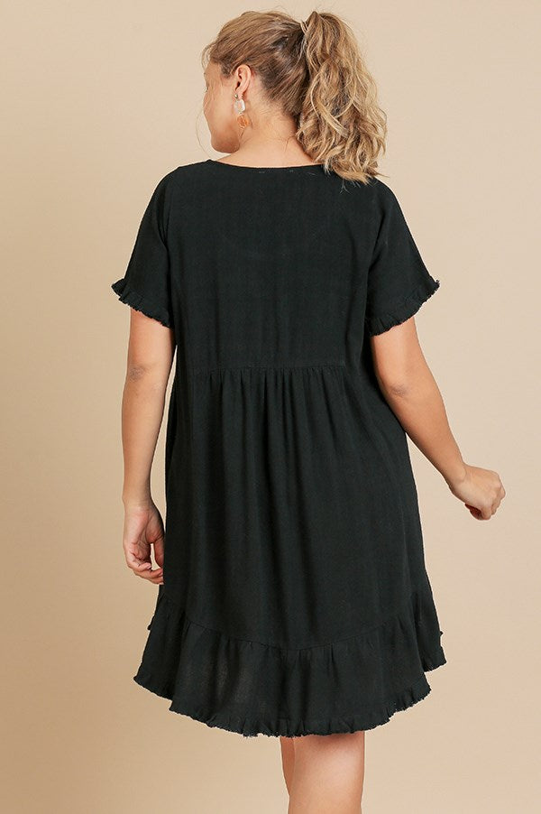 Umgee Plus Linen Blend Short Sleeve Round Neck Ruffle Trim Frayed Edges Dress