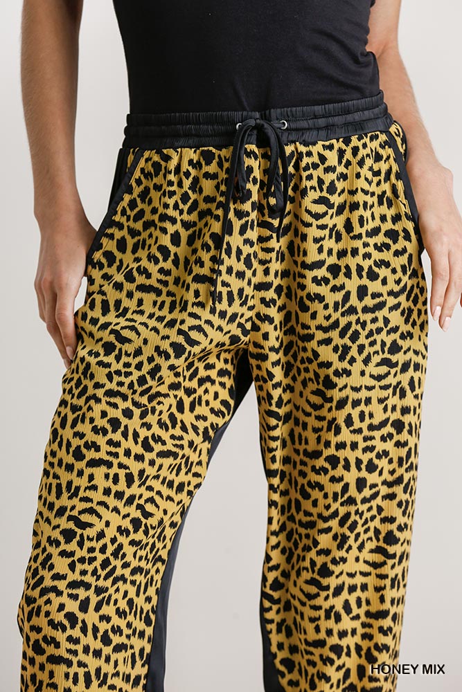 Umgee Animal Print Elastic Waist Drawstring Lightweight Pockets Pants