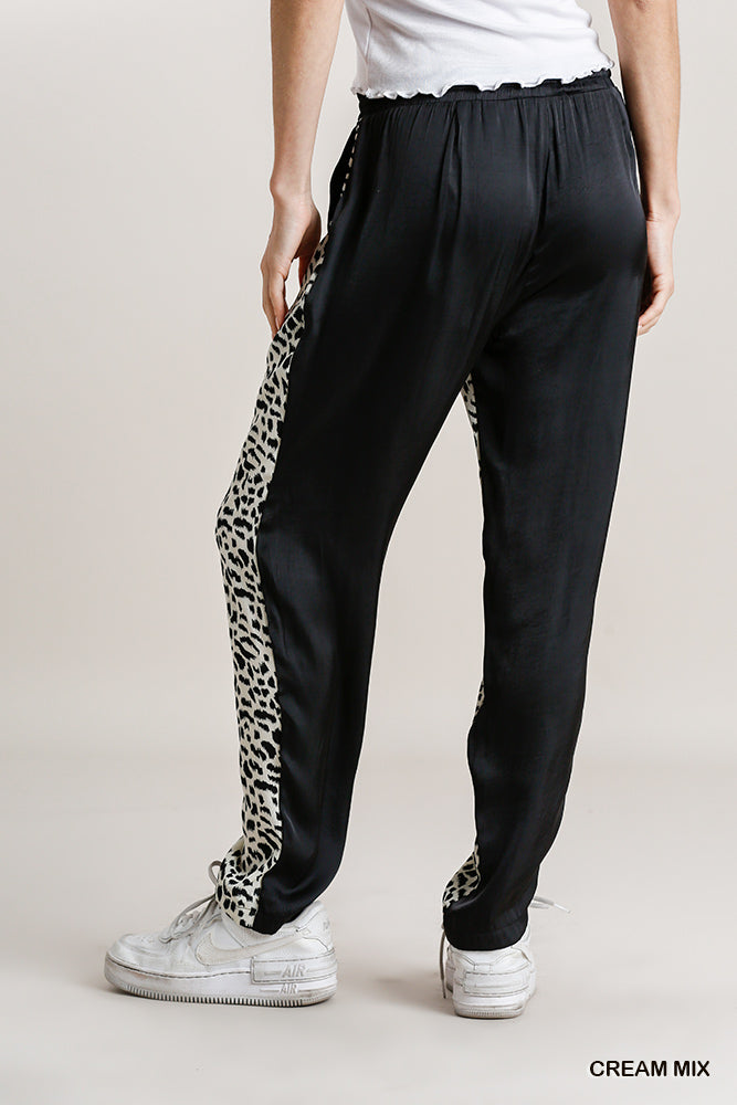 Umgee Animal Print Elastic Waist Drawstring Lightweight Pockets Pants