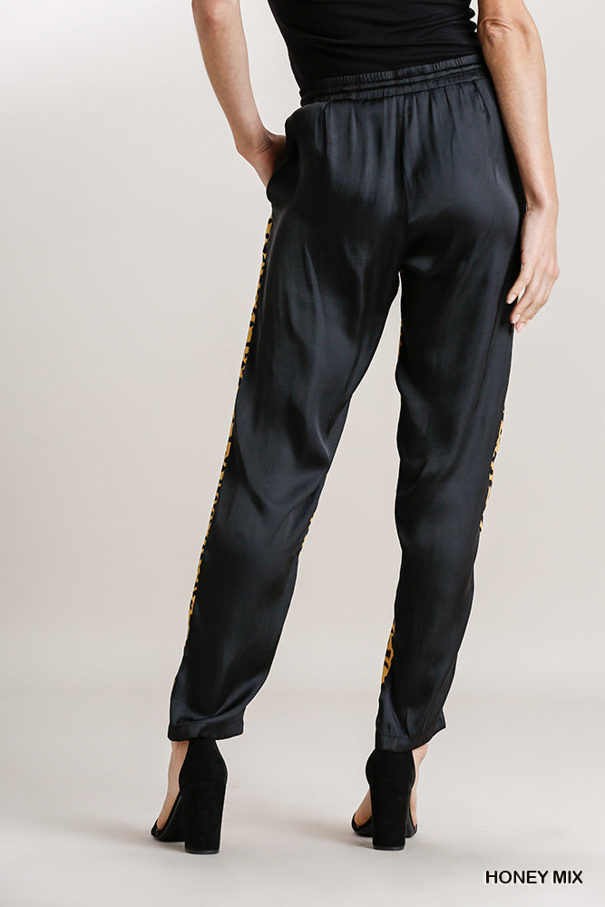 Umgee Animal Print Elastic Waist Drawstring Lightweight Pockets Pants