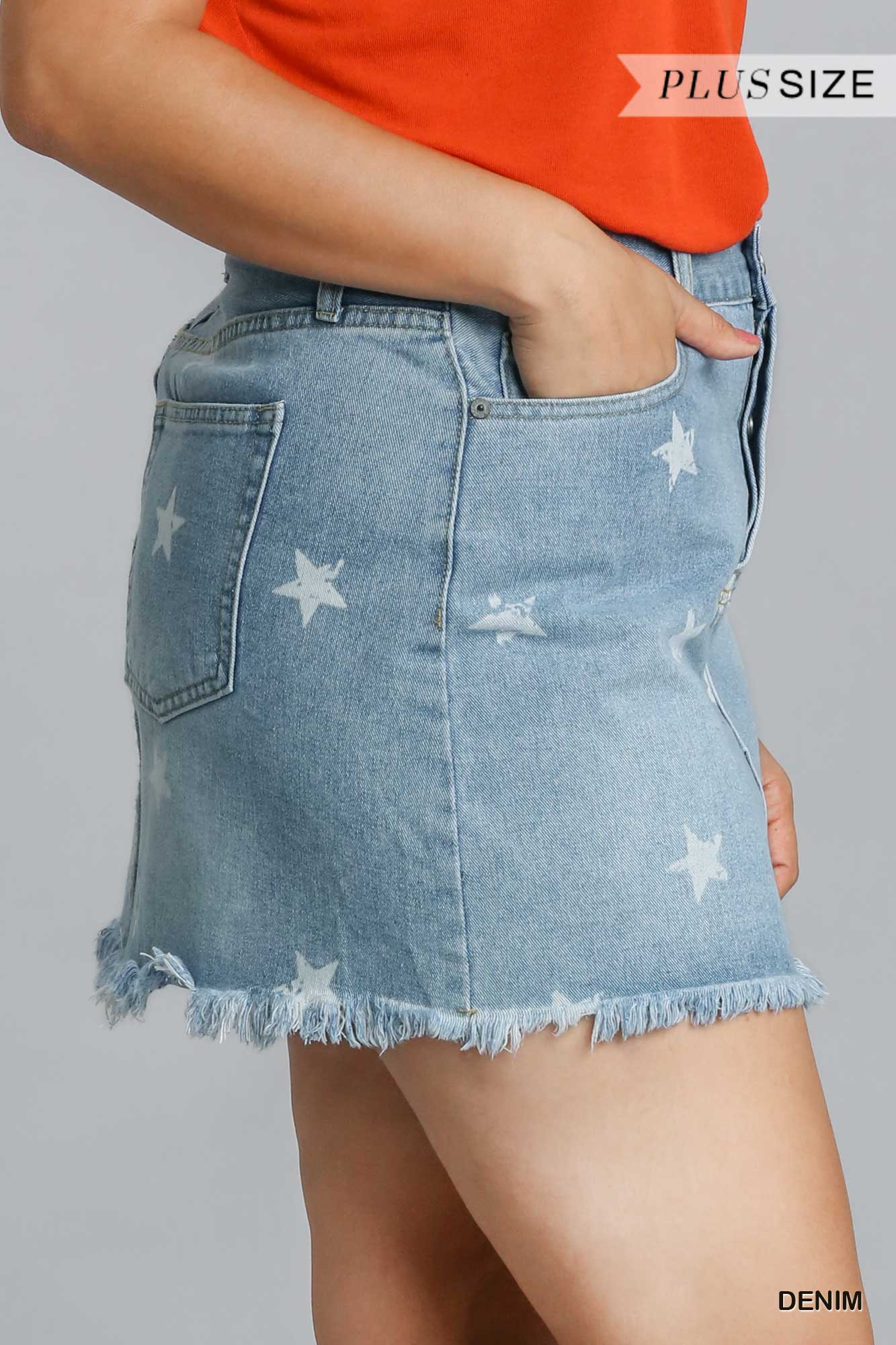 Umgee Plus Star Print 5 Pocket Non-Stretch Denim Skirt