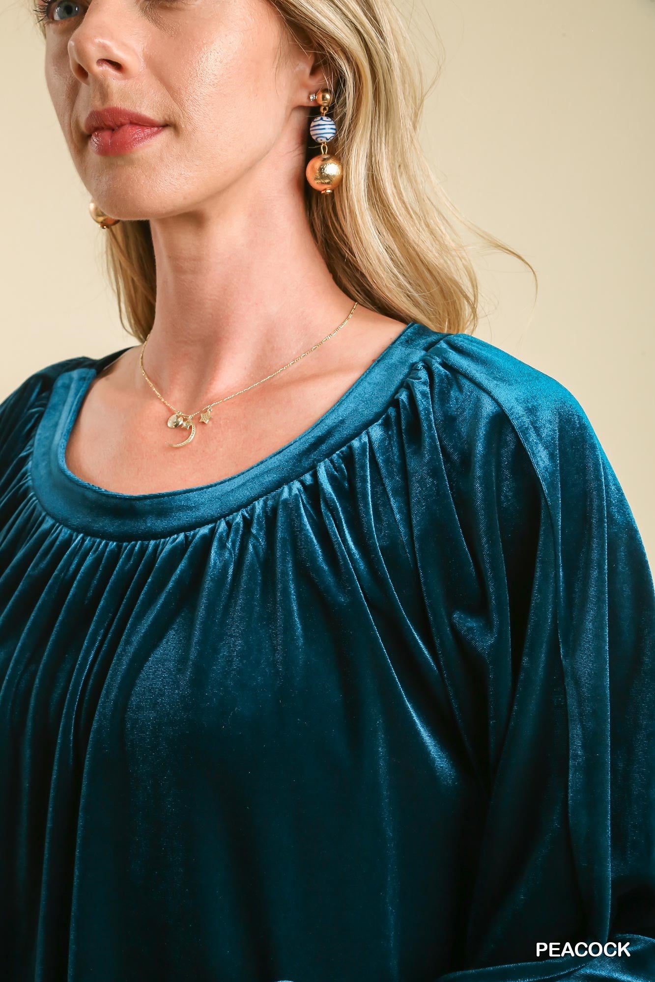 Umgee Velvet Velvet Round Neck Long Sleeve Keyhole Detail Top - Roulhac Fashion Boutique