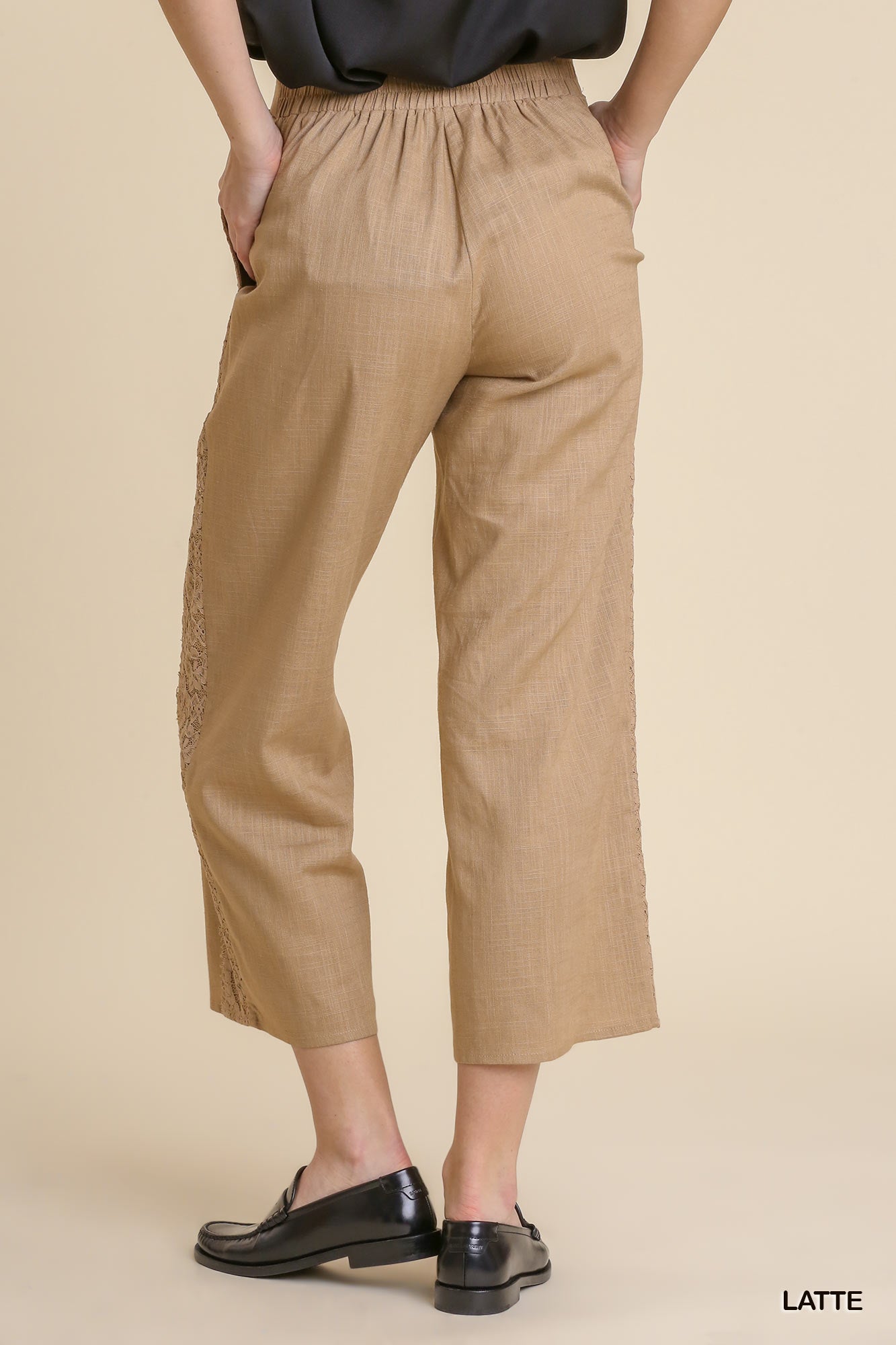 Umgee Linen Blend Elastic Waist Lace Tape Pockets Pants