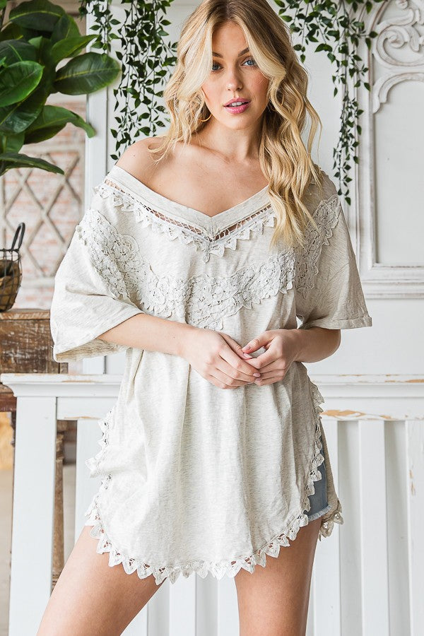 Oli & Hali Crochet V-Neck Tee Top