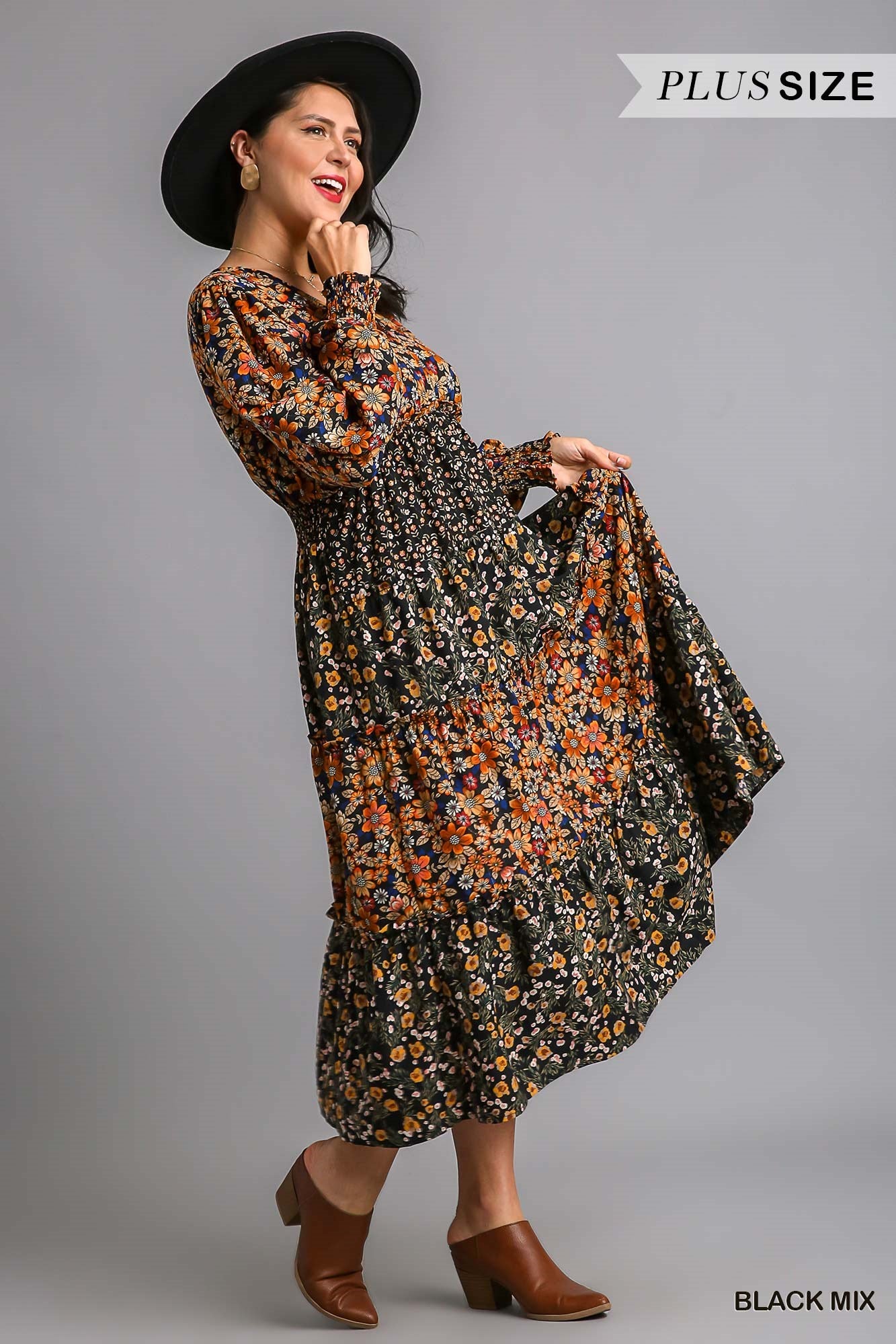 Umgee Plus V-Neck Floral Print Midi Dress