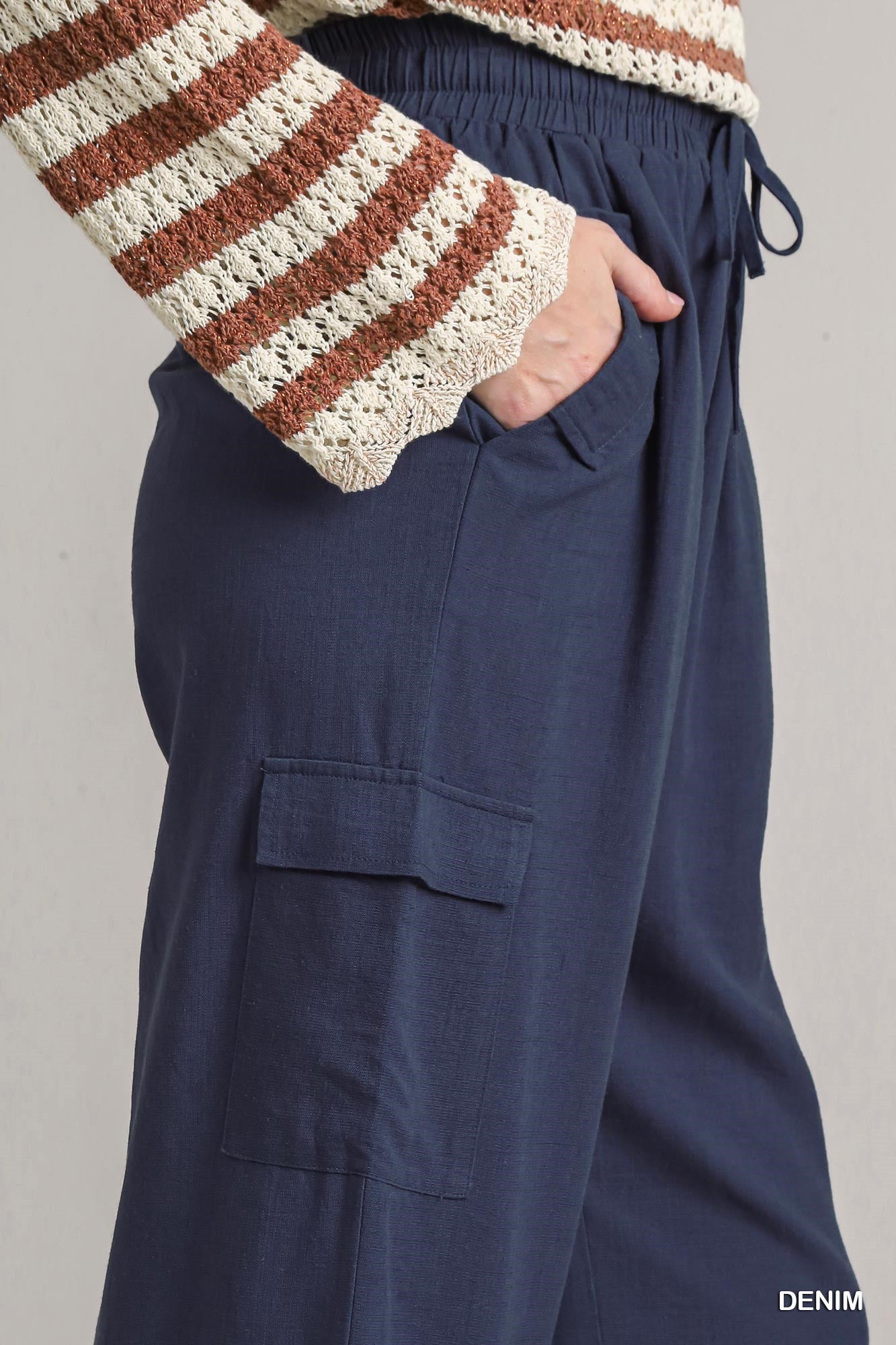 Umgee Linen Blend Cargo Frayed Hem Side Pockets Pants