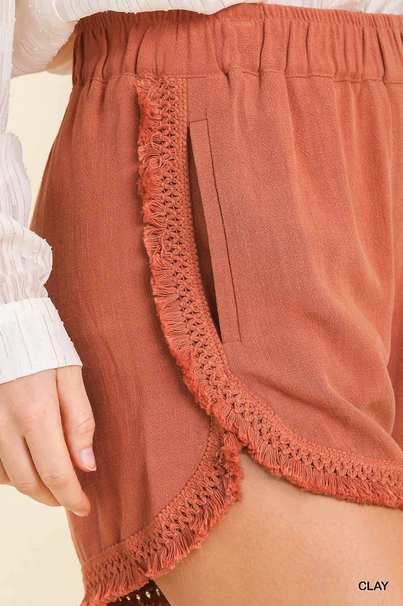 Umgee Linen Blend Elastic Waist Band Frayed Hem Side Pockets Shorts