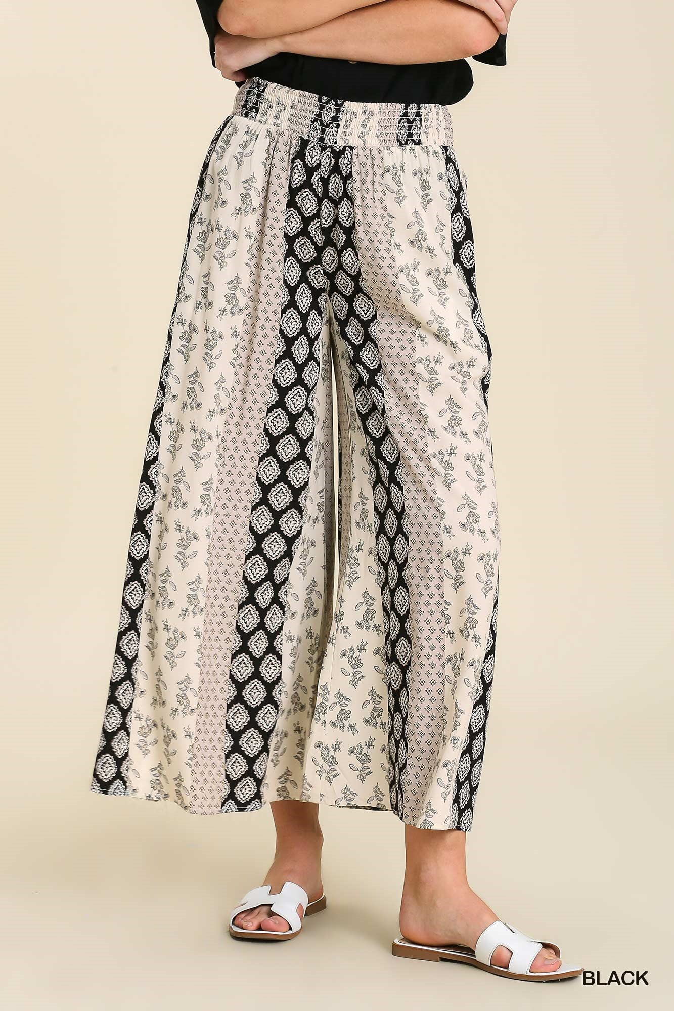 Umgee Elastic Waistband Mixed Boarder Print Side Pockets Pants