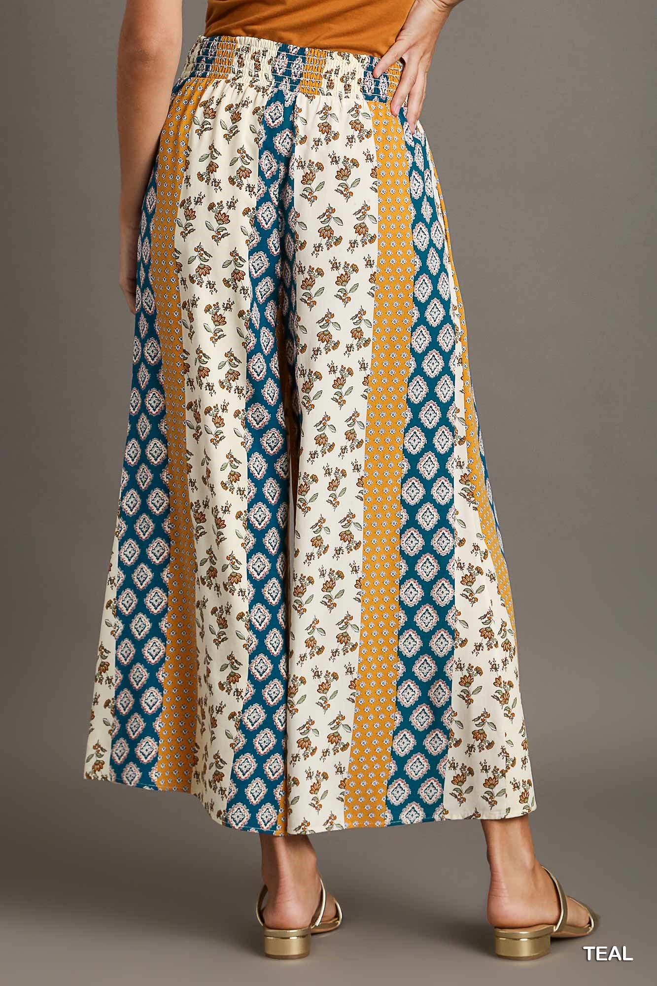 Umgee Elastic Waistband Mixed Boarder Print Side Pockets Pants