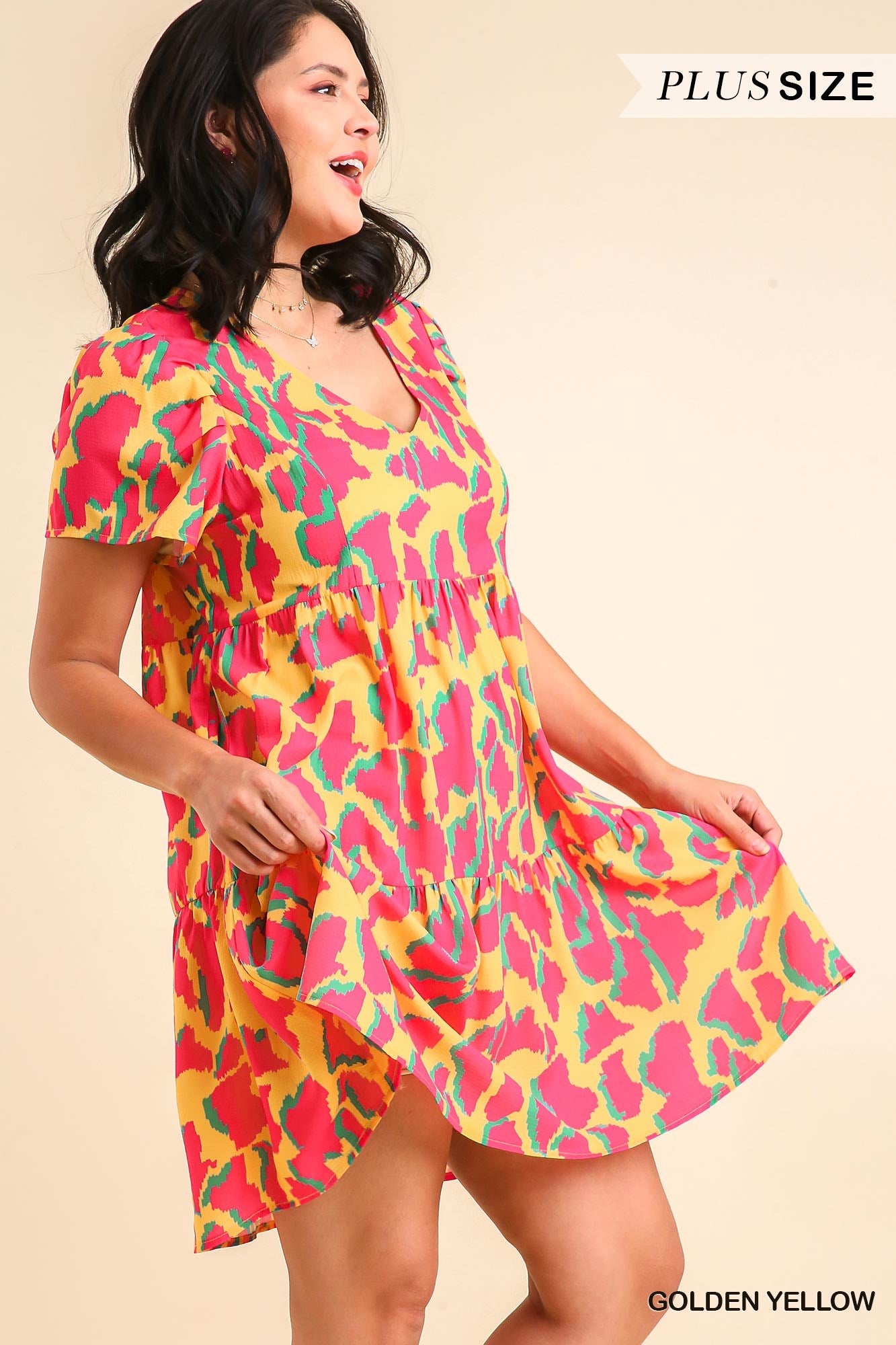 Umgee Plus Abstract Print V-Neck Tiered Pleat On Sleeves Dress