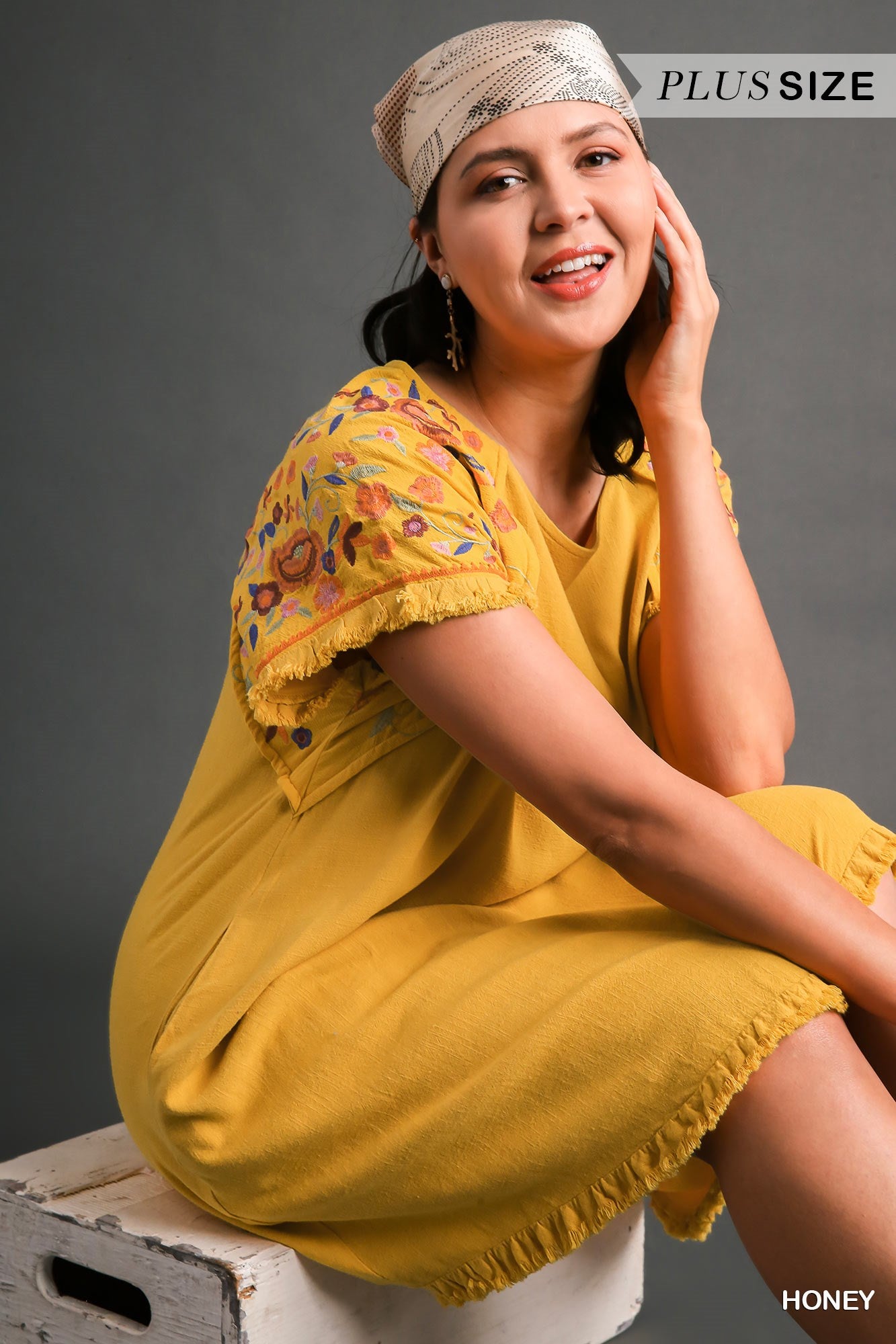 Umgee Plus Linen Short Sleeve Embroidery High Low Hem Fringe Dress