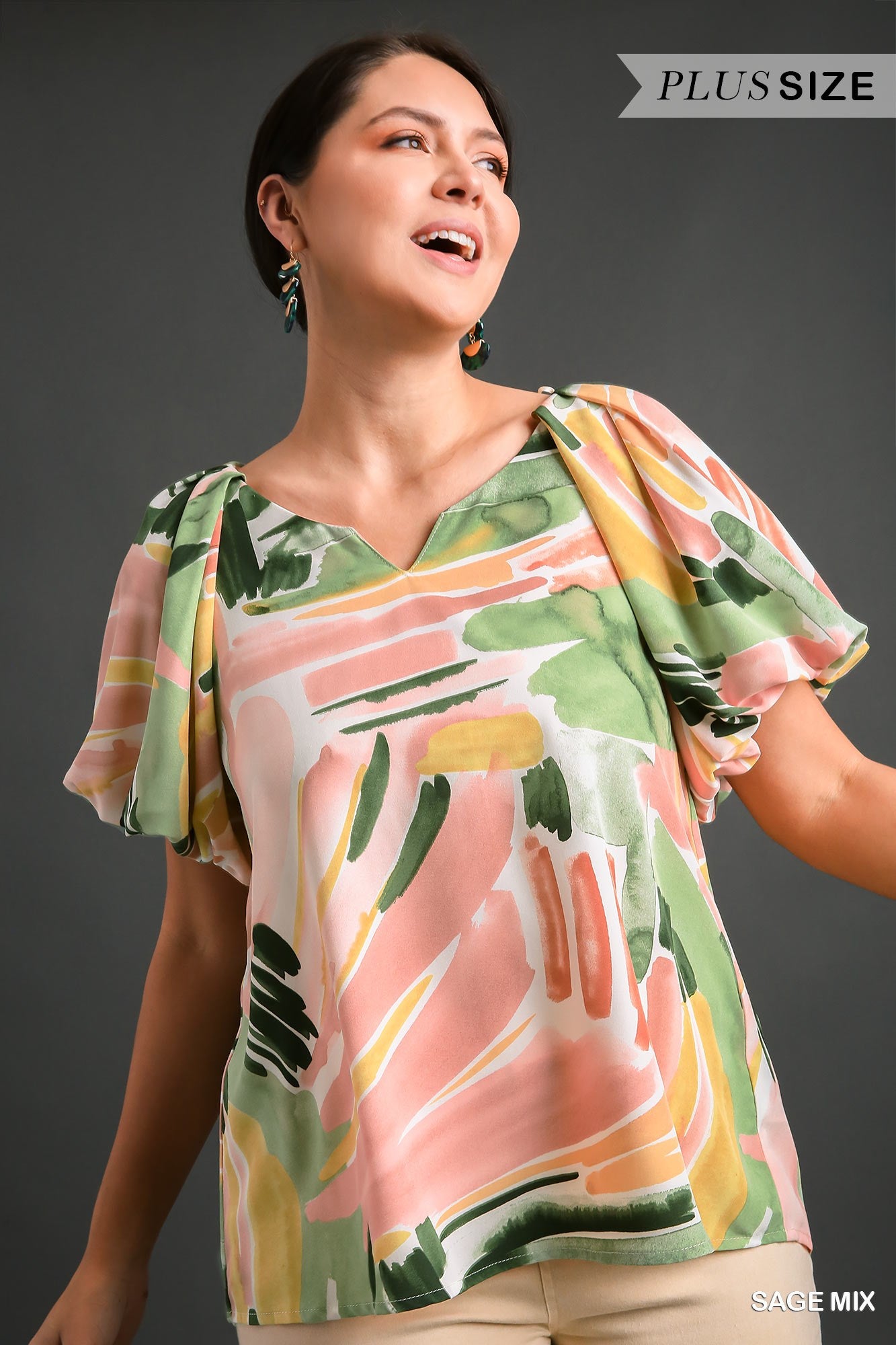 Umgee Plus Abstract Puff Sleeves Lining Top
