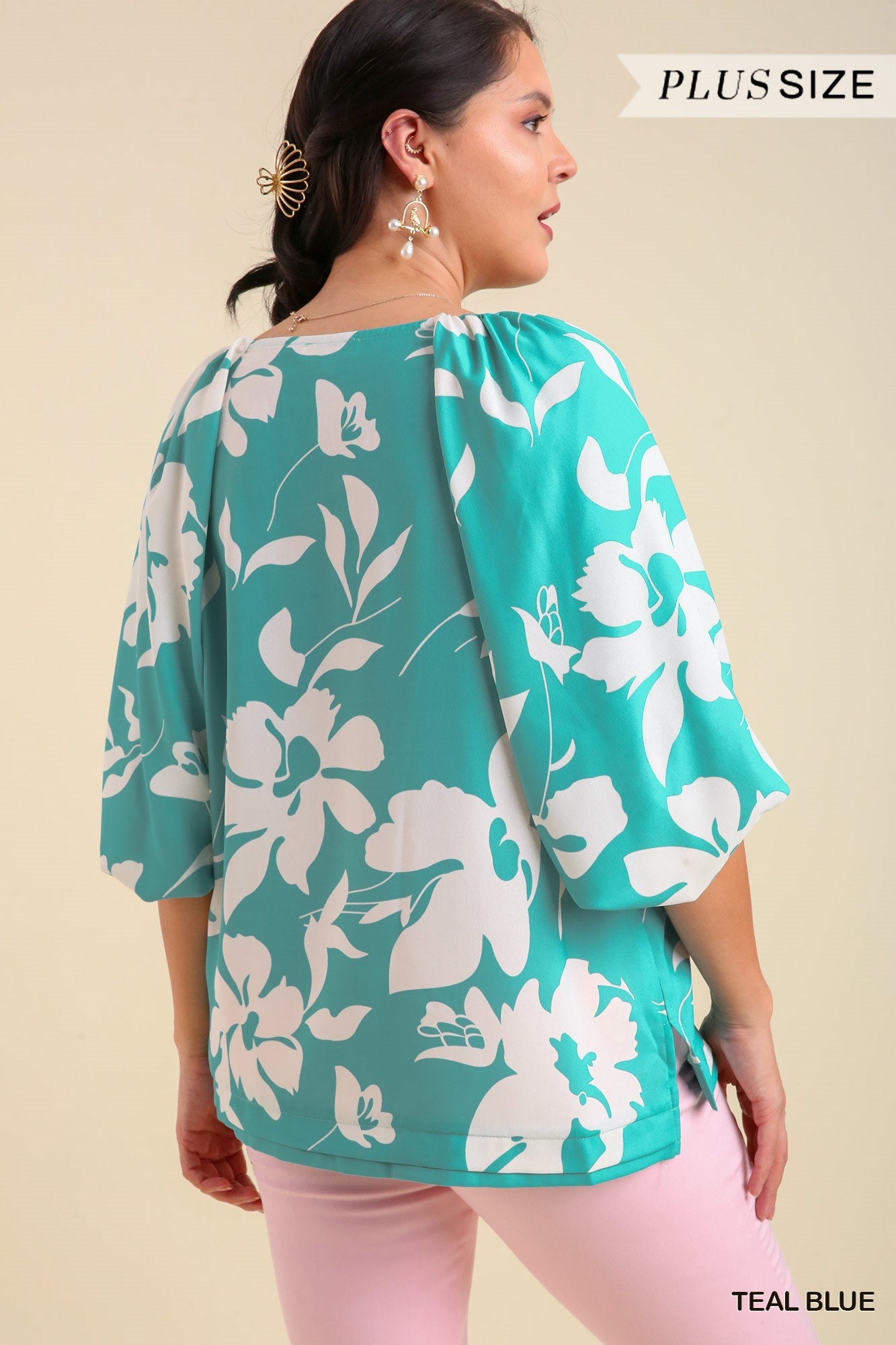 Umgee Plus Flower Print 3/4 Cuffed Long Sleeve Top