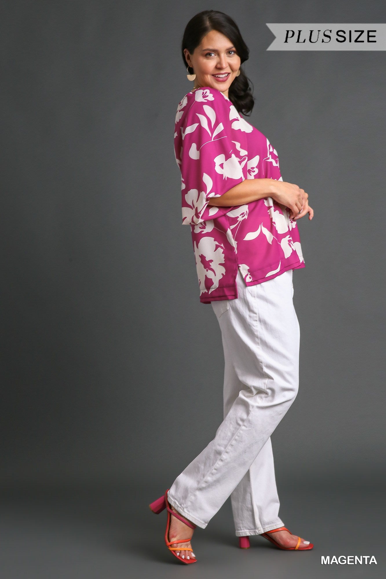 Umgee Plus Flower Print 3/4 Cuffed Long Sleeve Top