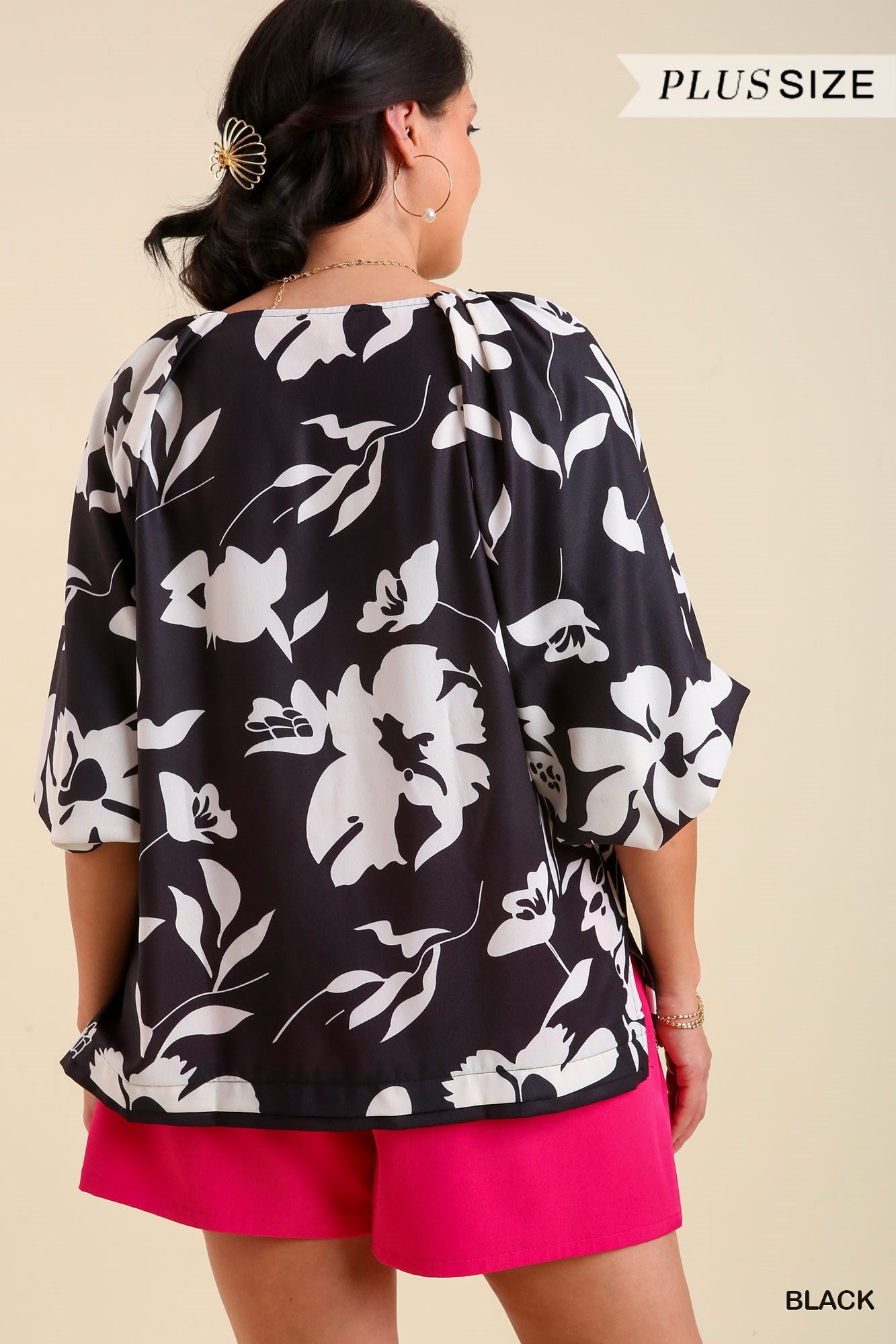 Umgee Plus Flower Print 3/4 Cuffed Long Sleeve Top