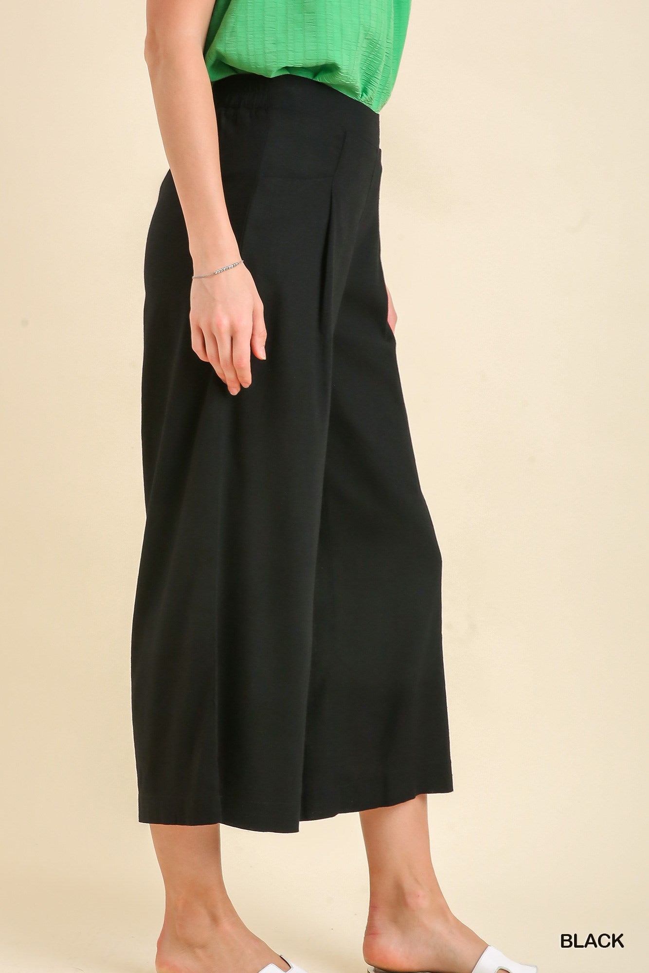 Umgee Linen Blend Elastic Waist Pockets Pants