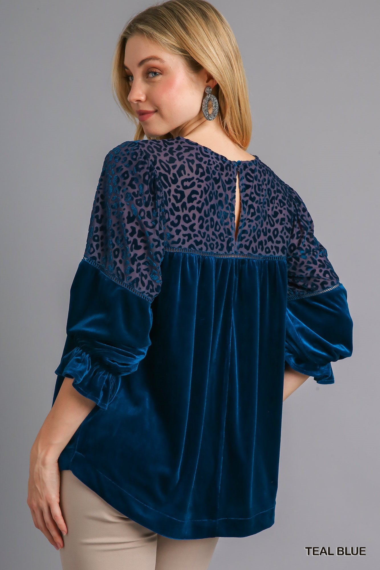 Umgee Three Quarter Sleeve Round Neck Animal Velvet Burnout Top