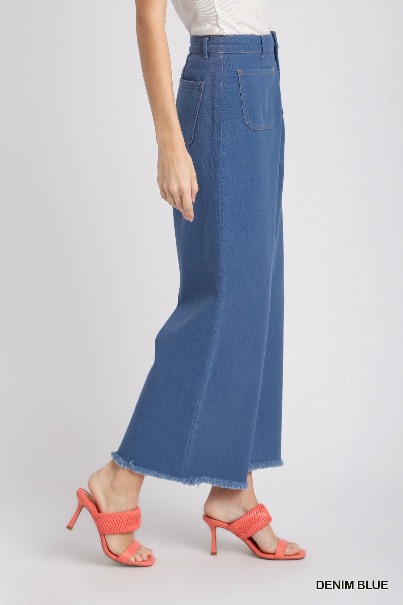 Umgee Regular Wash Front Back Pockets Frayed Hem Pants