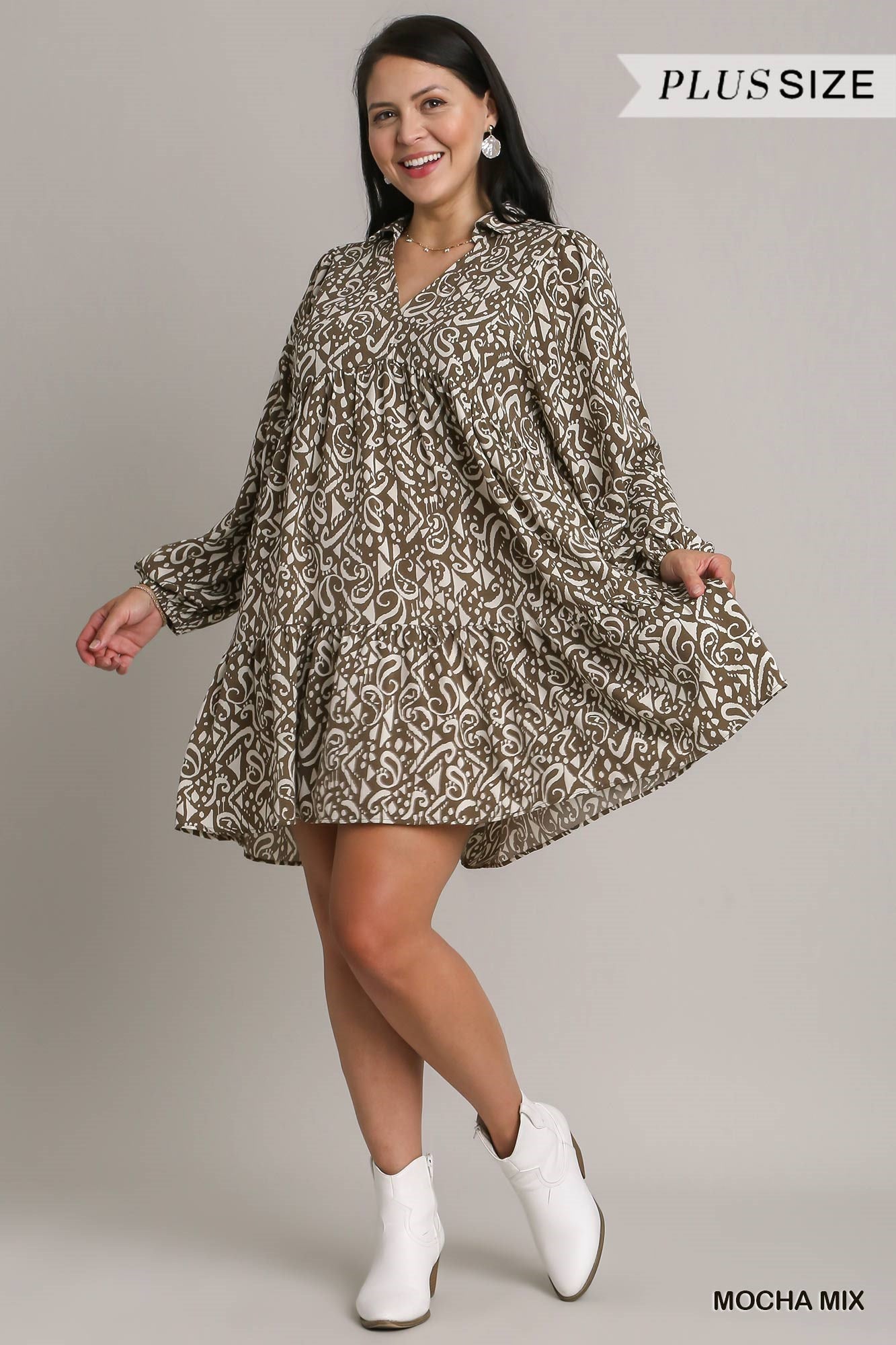 Umgee Plus Two Tone Print Tiered Long Sleeve Collar Dress