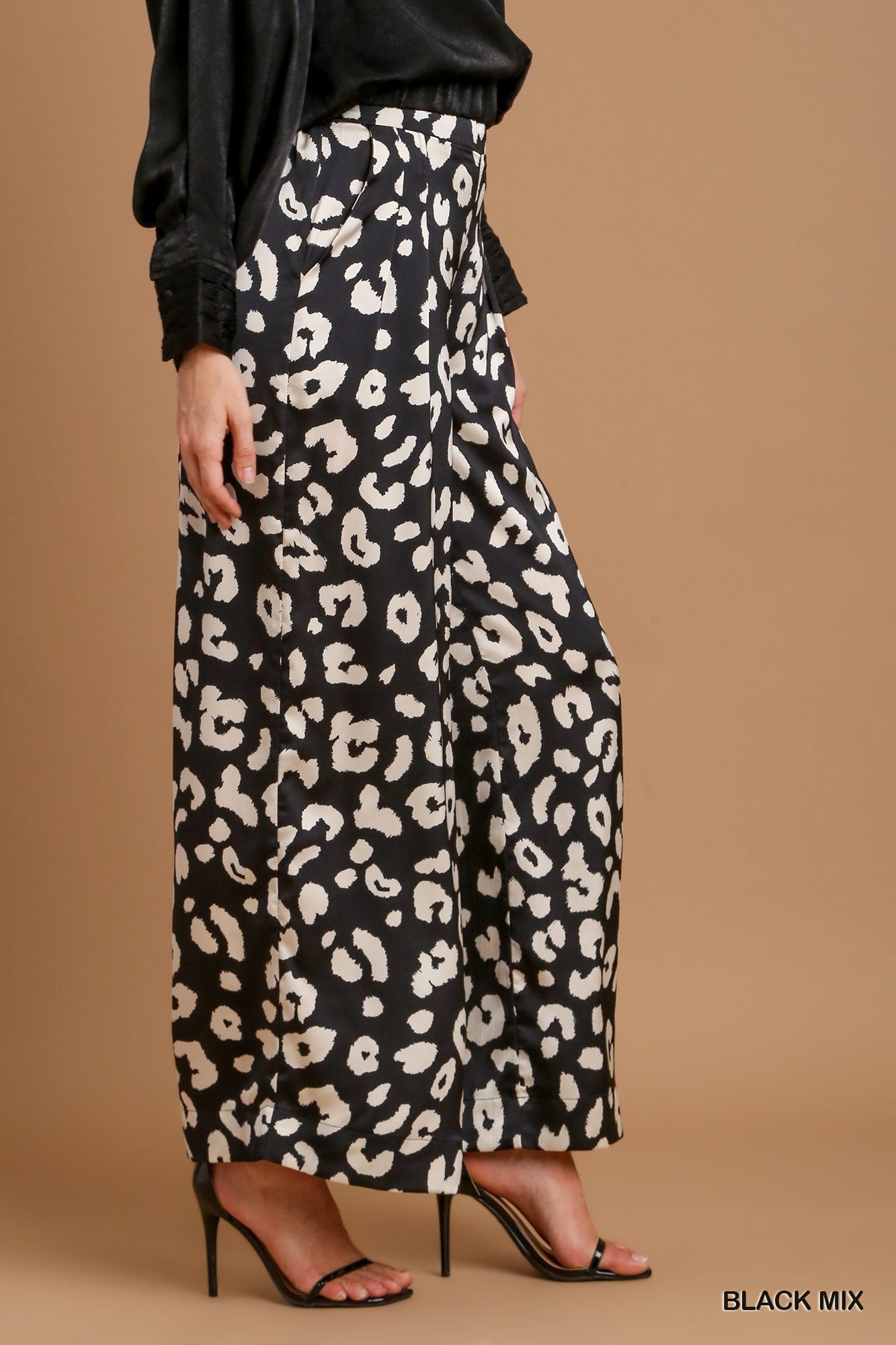 roulhacfashionboutique