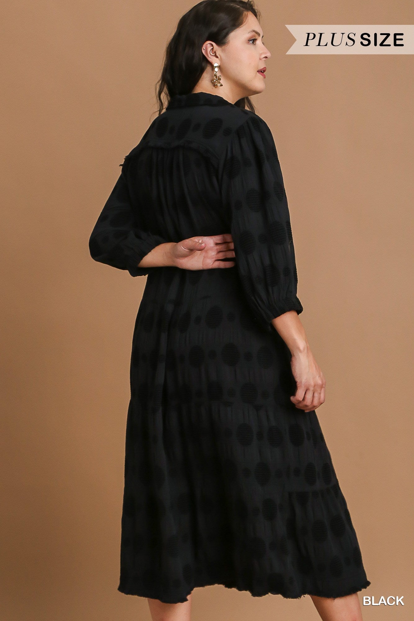 Umgee Plus Solid Dotted V-Neck Collared Tiered Midi Dress