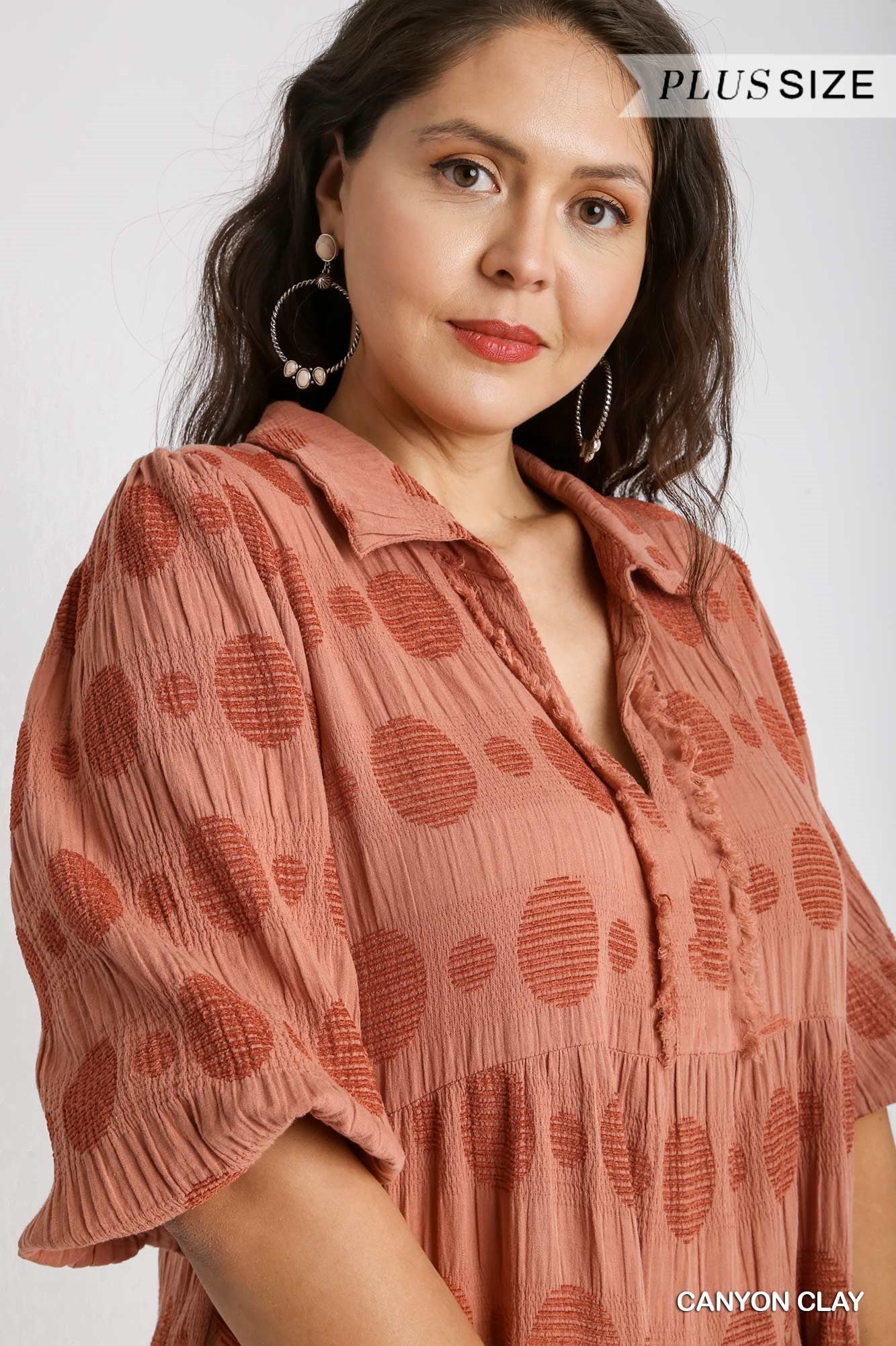 Umgee Plus Solid Dotted V-Neck Collared Tiered Midi Dress