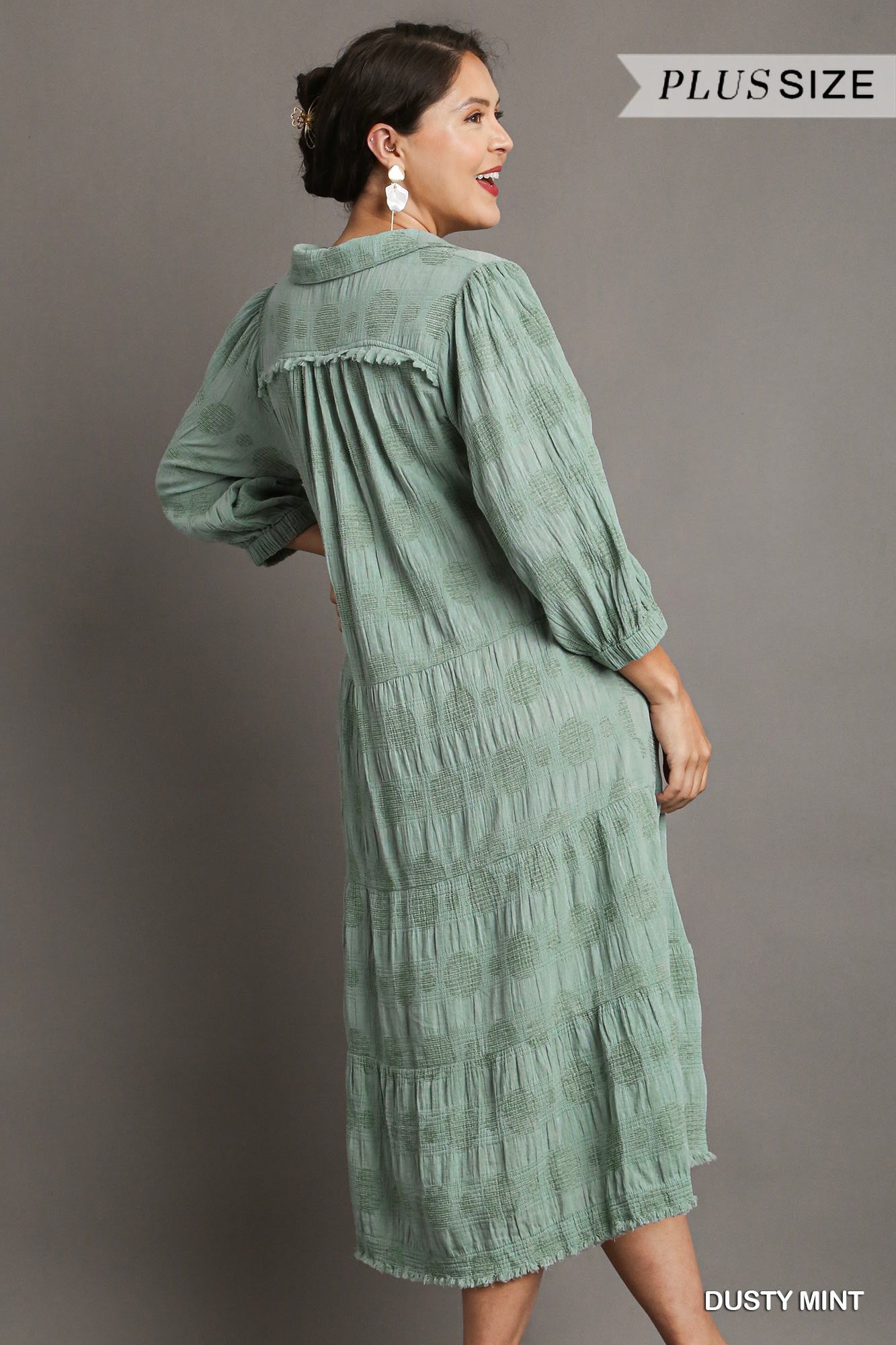 Umgee Plus Solid Dotted V-Neck Collared Tiered Midi Dress