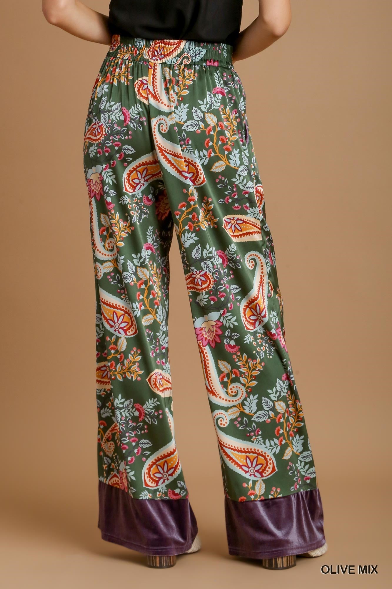 Umgee Paisley Printed Elastic Waistband Long Solid Velvet Pants