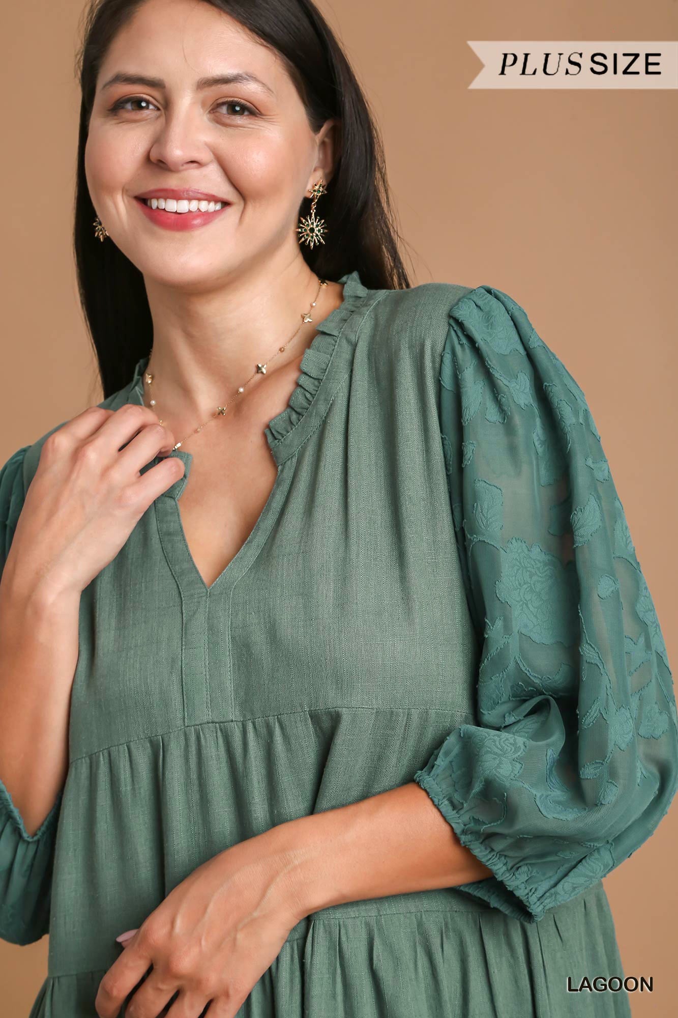 Umgee Plus Floral Contrast Sleeve Tiere Dress