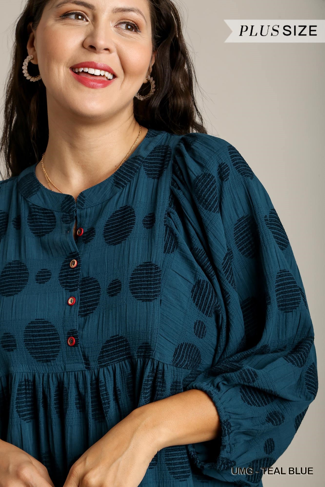 Umgee Plus Solid Textured Round Neck Puffy Sleeve Dress