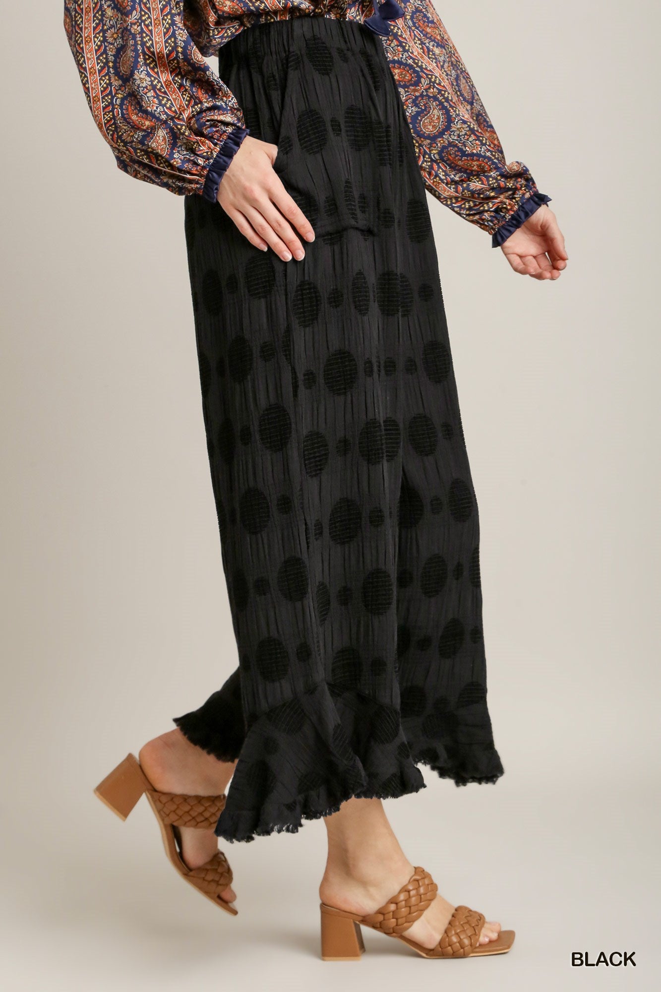 Umgee Solid Dotted Ruffle Trim Side Pockets Pants