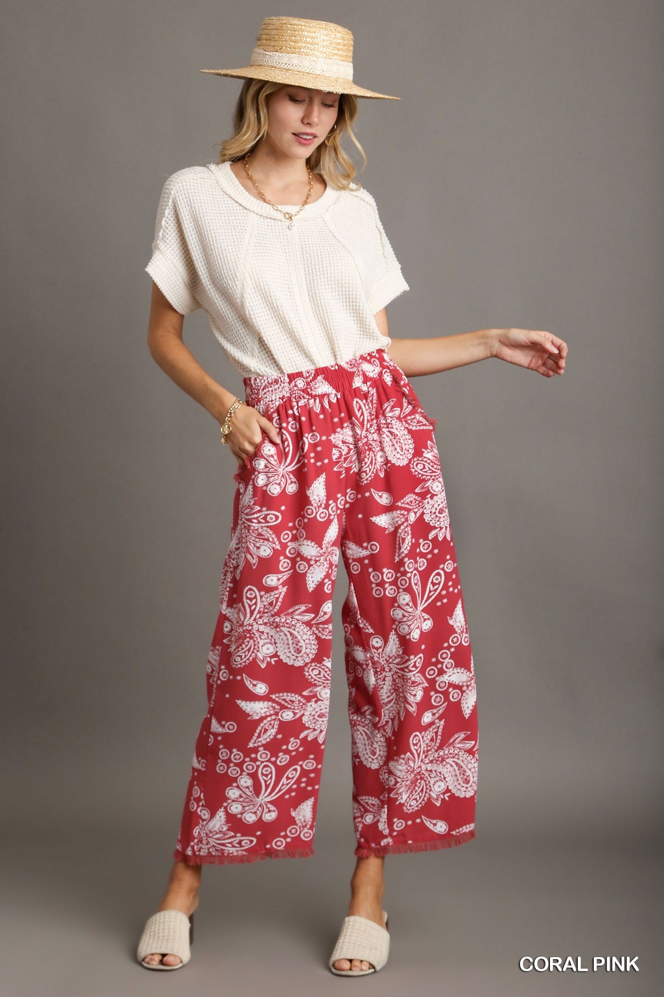 Umgee Paisley Print Elastic Waistband Fray Details Wide Fit Pants