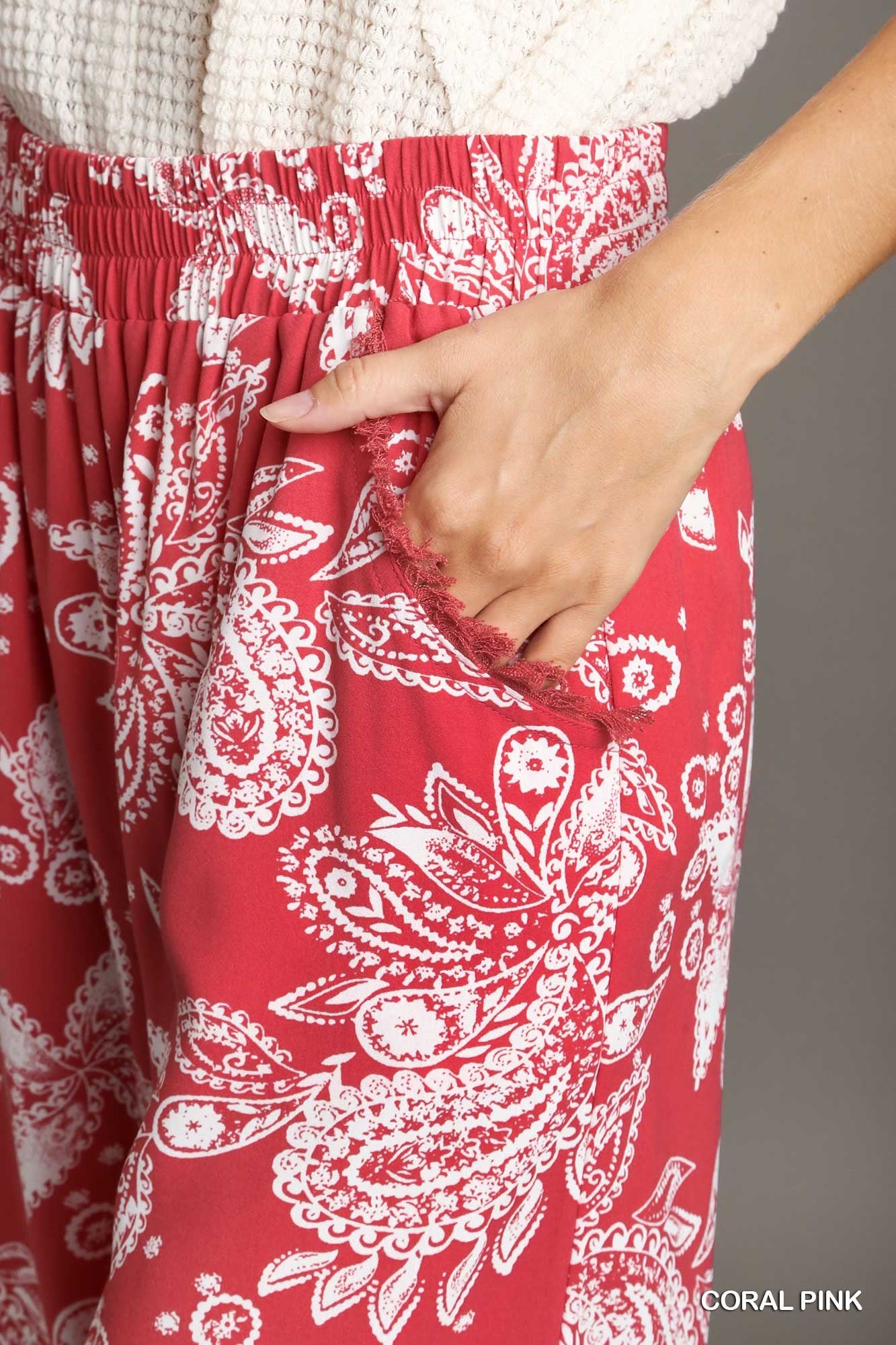 Umgee Paisley Print Elastic Waistband Fray Details Wide Fit Pants