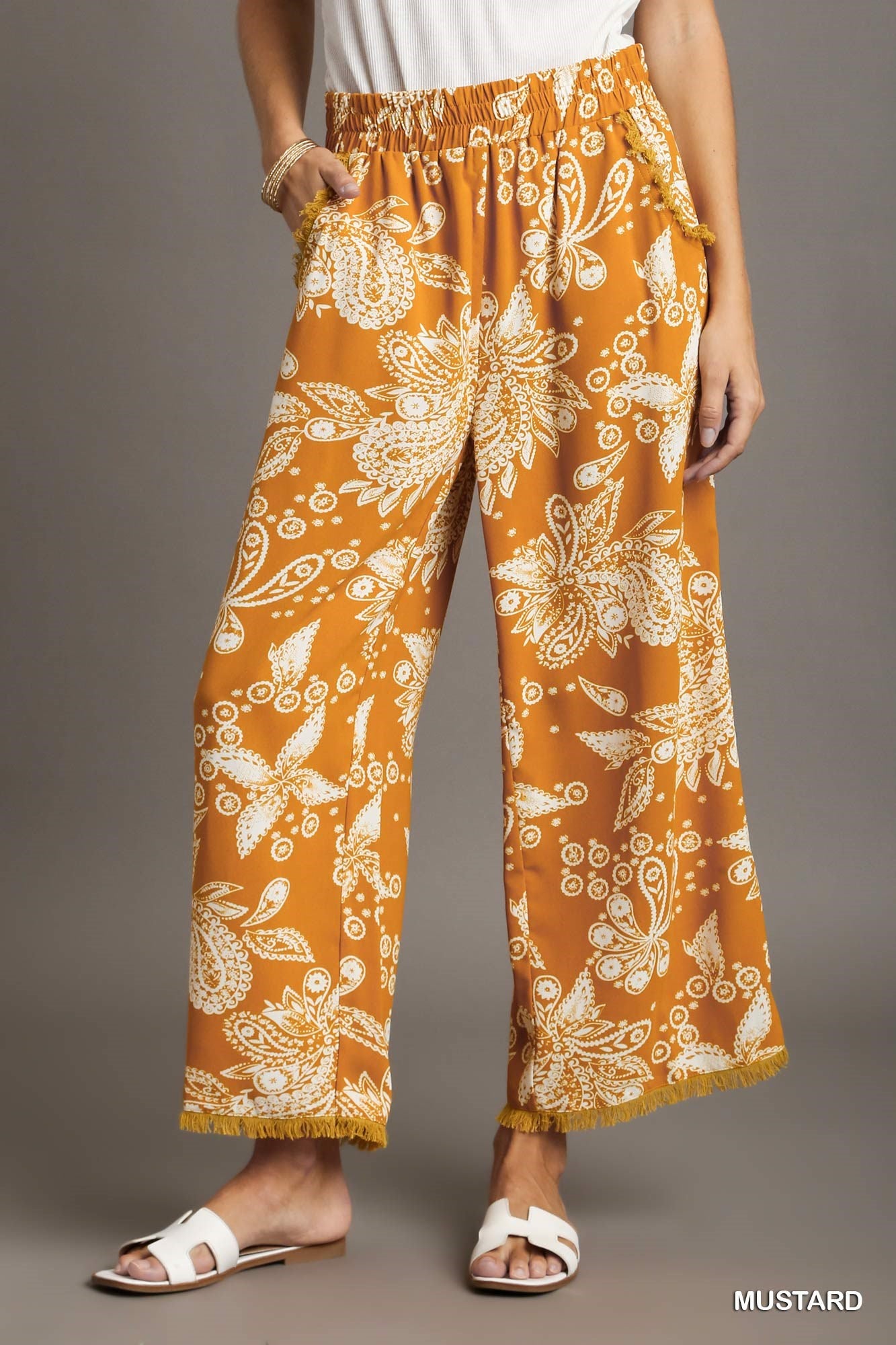 Umgee Paisley Print Elastic Waistband Fray Details Wide Fit Pants