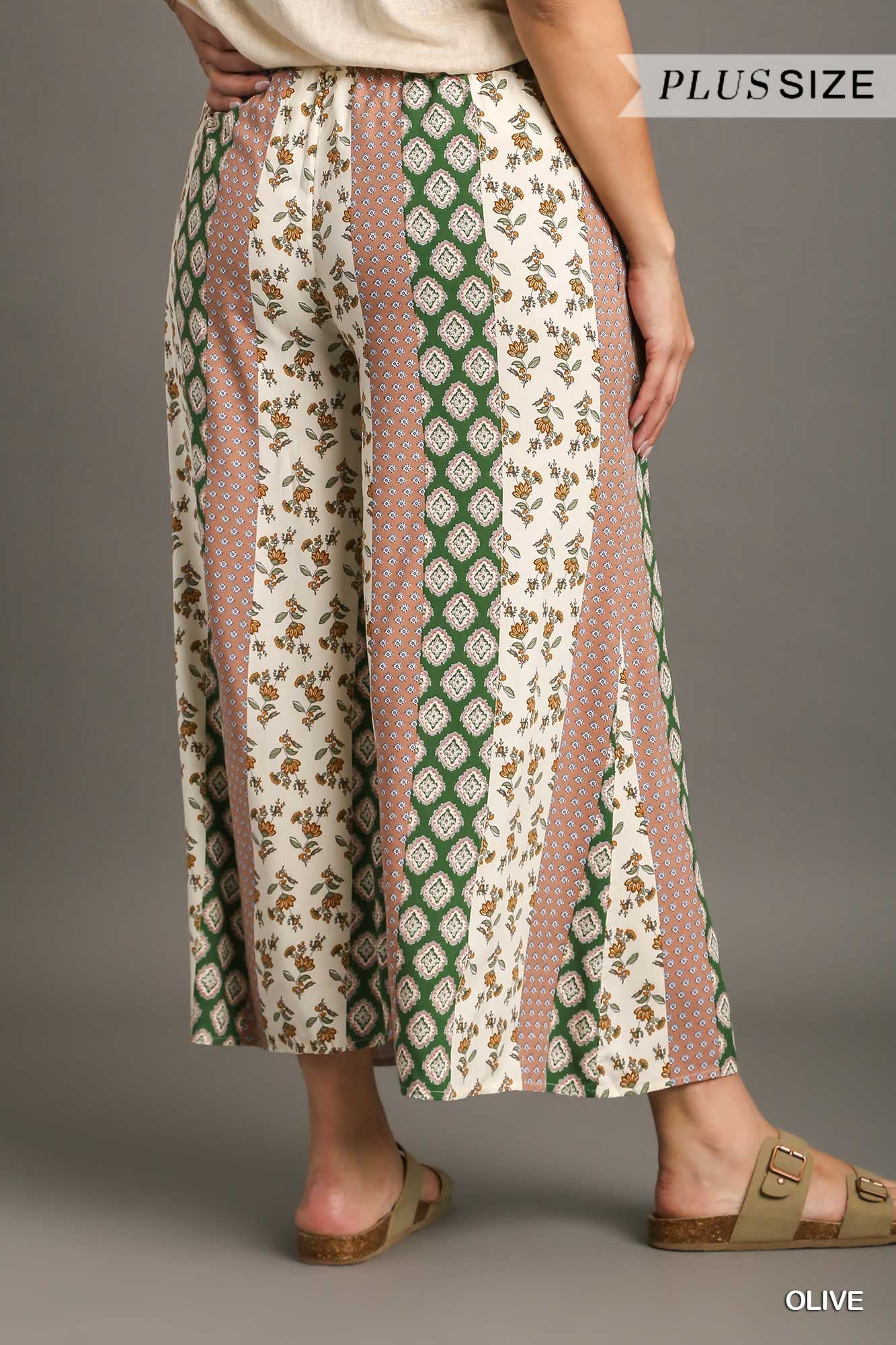 Umgee Plus Elastic Waistband Mixed Boarder Print Pants