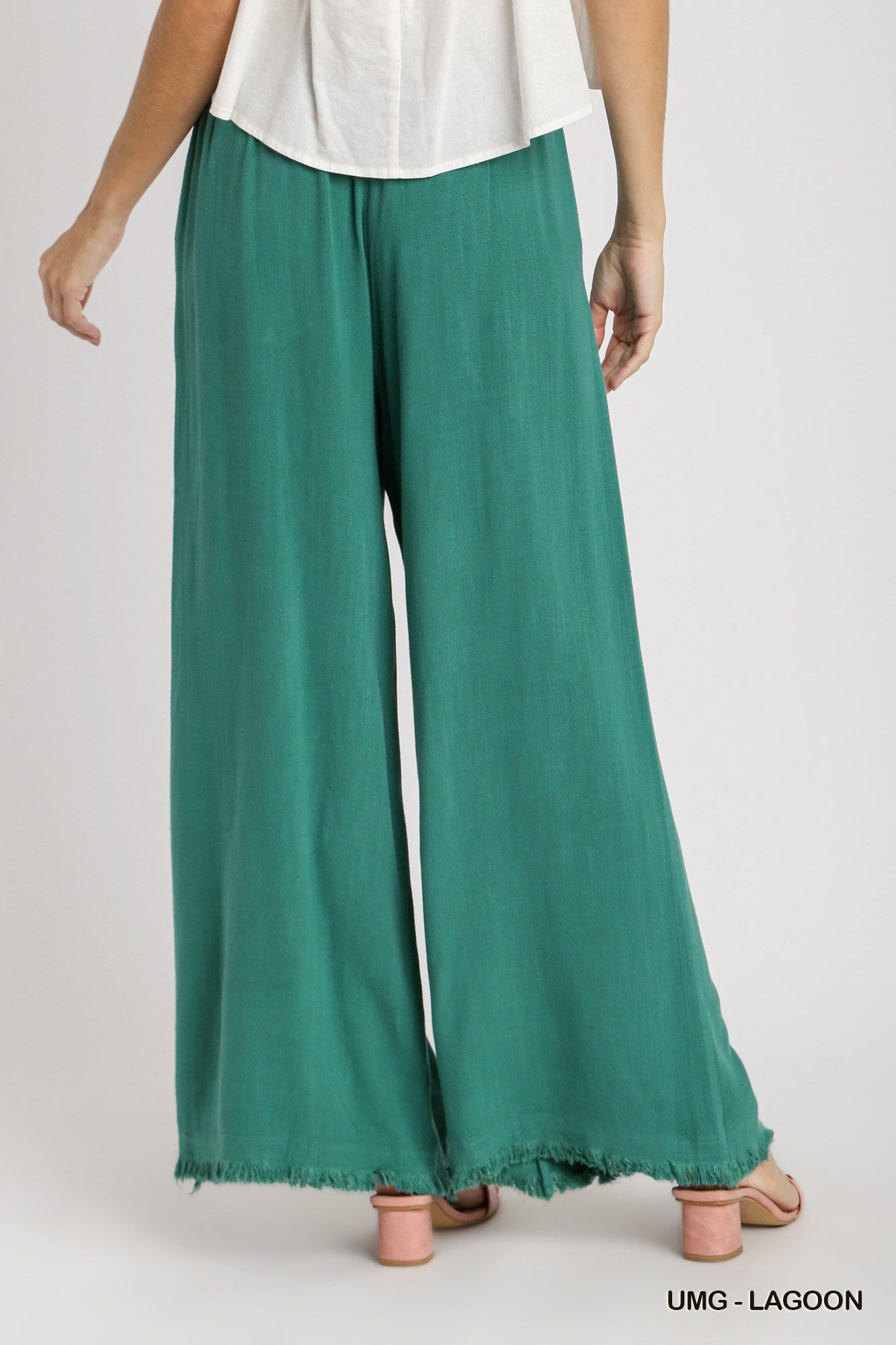 Umgee Linen Blend Elastic Waistband Wide Leg Side Pockets Pants