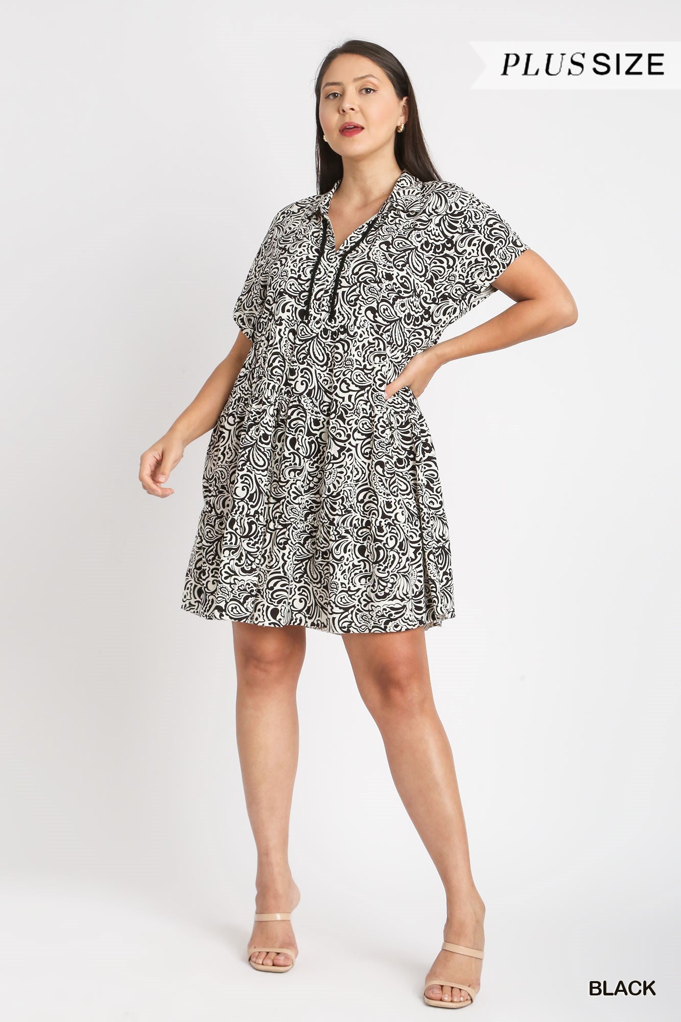 Umgee Plus Floral Paisley Mixed Print Collared V-Neck Tiered Fray Dress