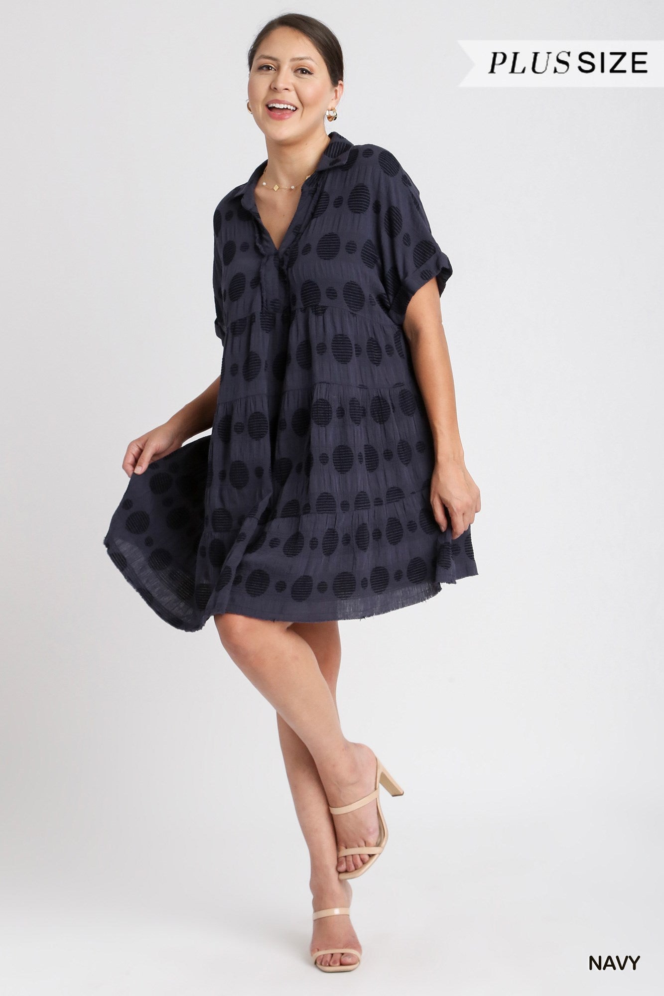 Umgee Plus Swiss Dot Jacquard Tiered Short Sleeve Collared Dress