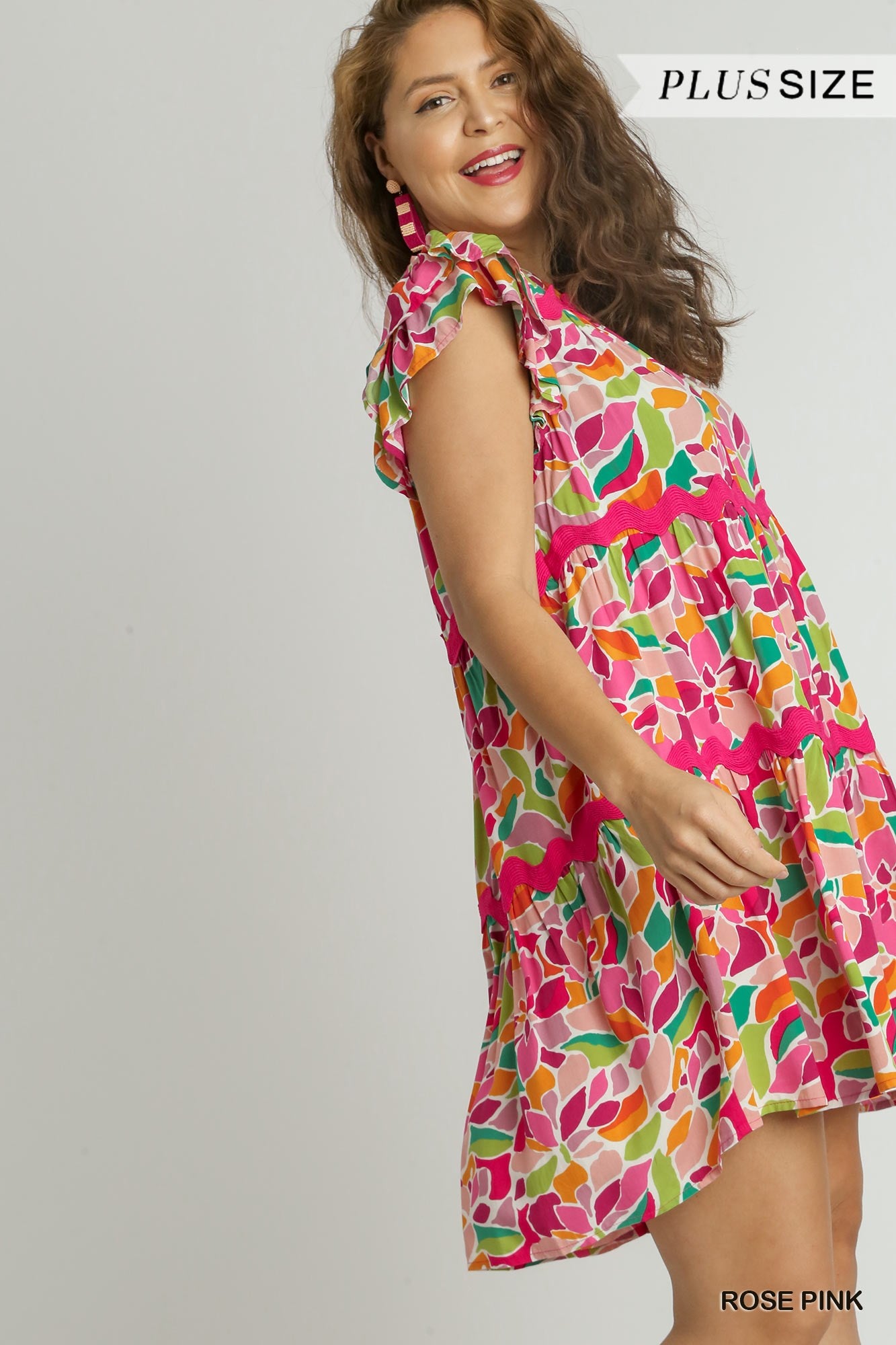 Umgee Plus Abstract Print Tiered Split Ruffle Neck Ric Rac Trim Dress