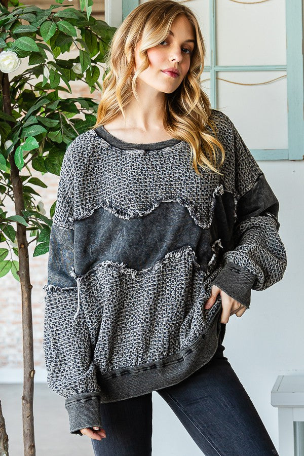Oli & Hali Washed Fabric Mixed Pullover Top