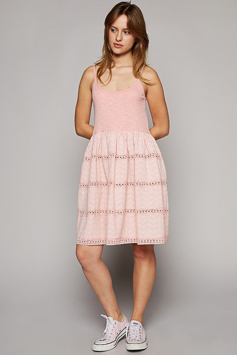 POL Scoop Neck Sleeveless Lace Trim Mixed Dress Top