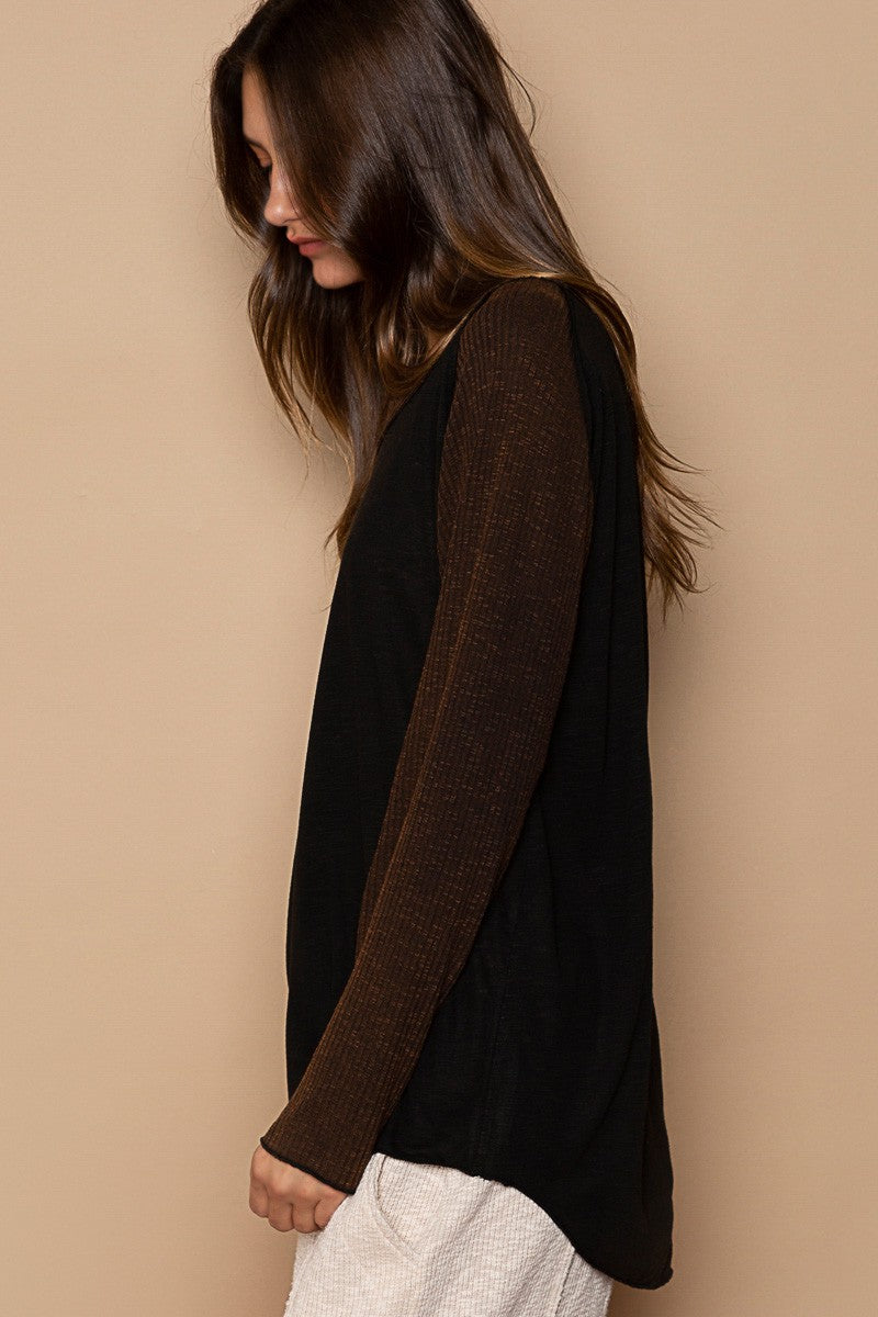 POL Rommy Fit Raw Edge Scoop Neck Raglan Knit Top