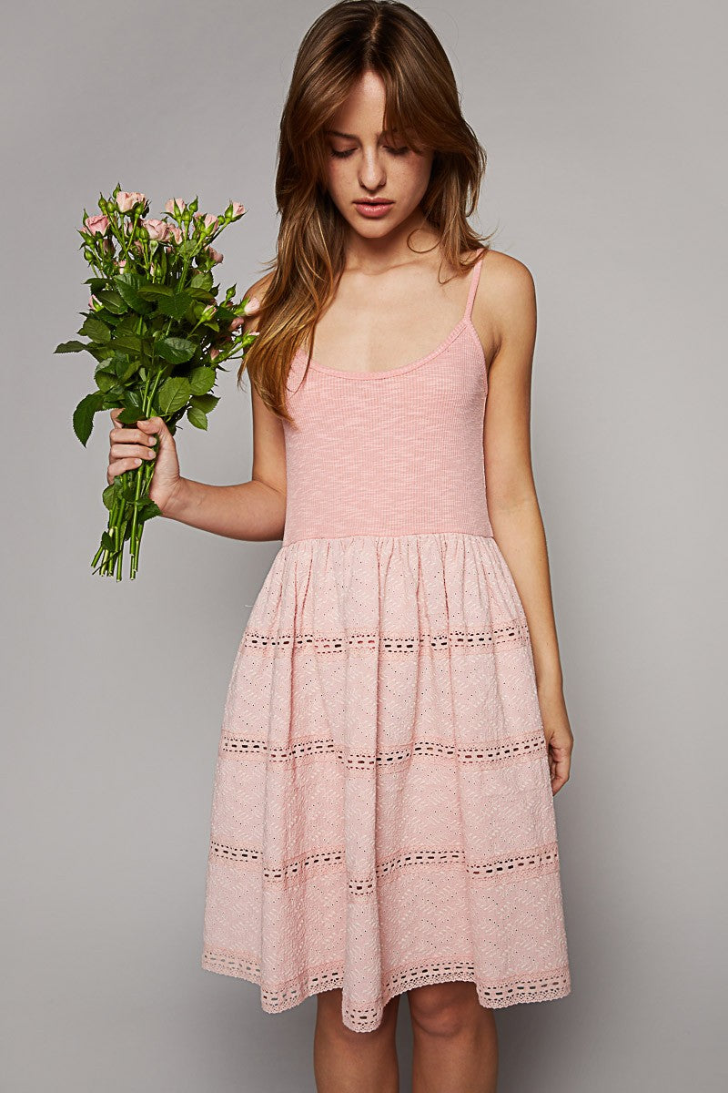 POL Scoop Neck Sleeveless Lace Trim Mixed Dress Top