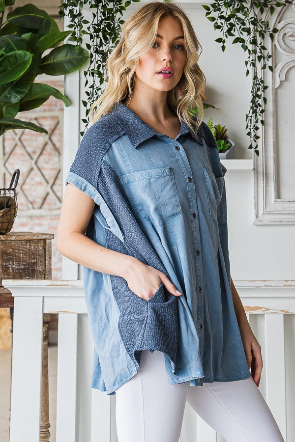 Oli & Hali Pleated Sleeveless Button Front Shirt Top