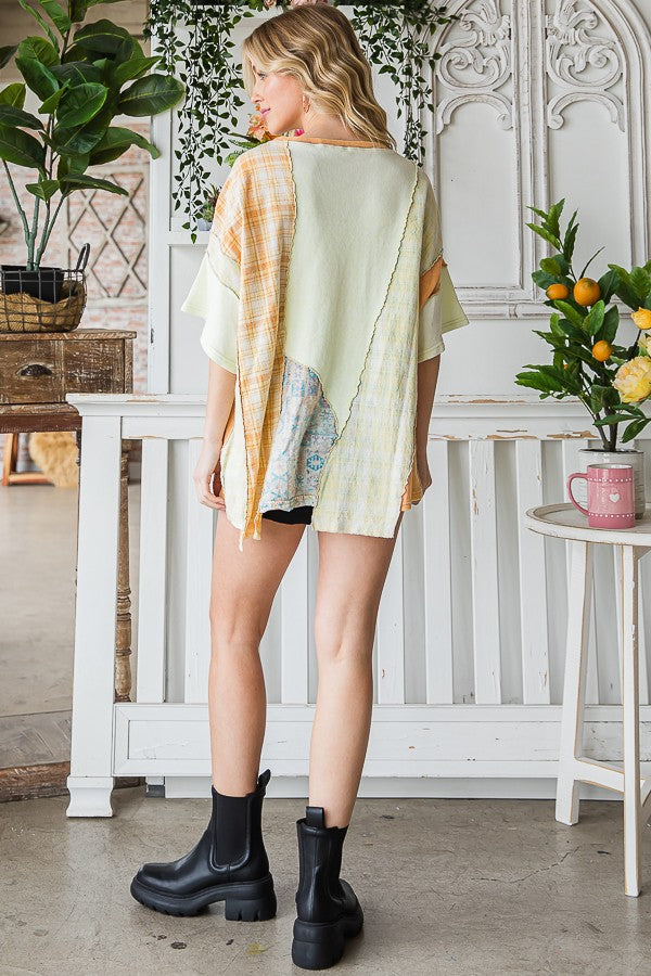 Oli & Hali Striped Sleeve With Wavy Applique Tee Top