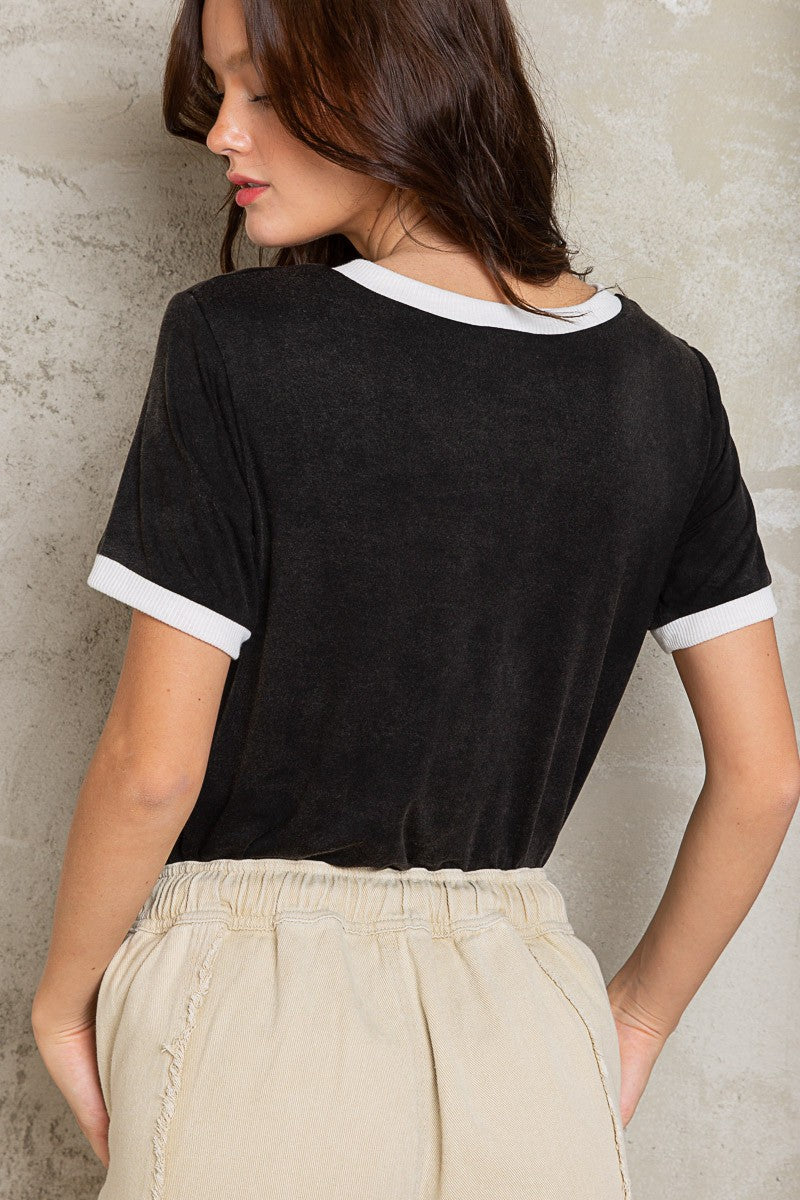 POL Floral Pocket Detailed V Neck Knit Top