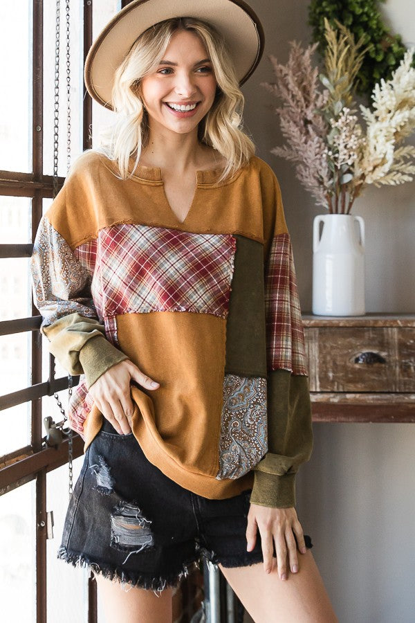 Oli & Hali Mineral Washed Fabric Mixed Pullover Top