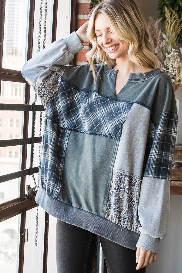 Oli & Hali Mineral Washed Fabric Mixed Pullover Top