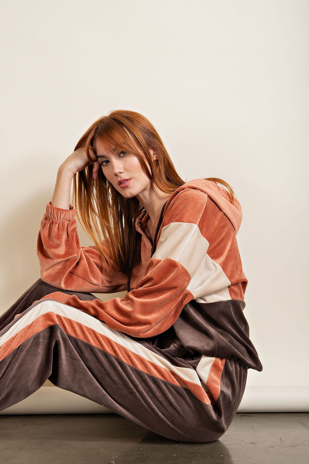 Easel Elastic Waistband Straight Legs Velour Cuffs Jogging Pants - Roulhac Fashion Boutique