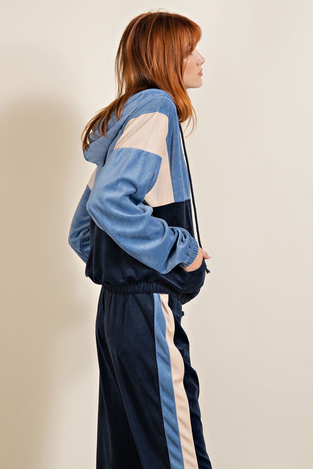 Easel Drawstring Hood Zip Fly Loose Fit Color Blocked Velour Zip Up Hoodie